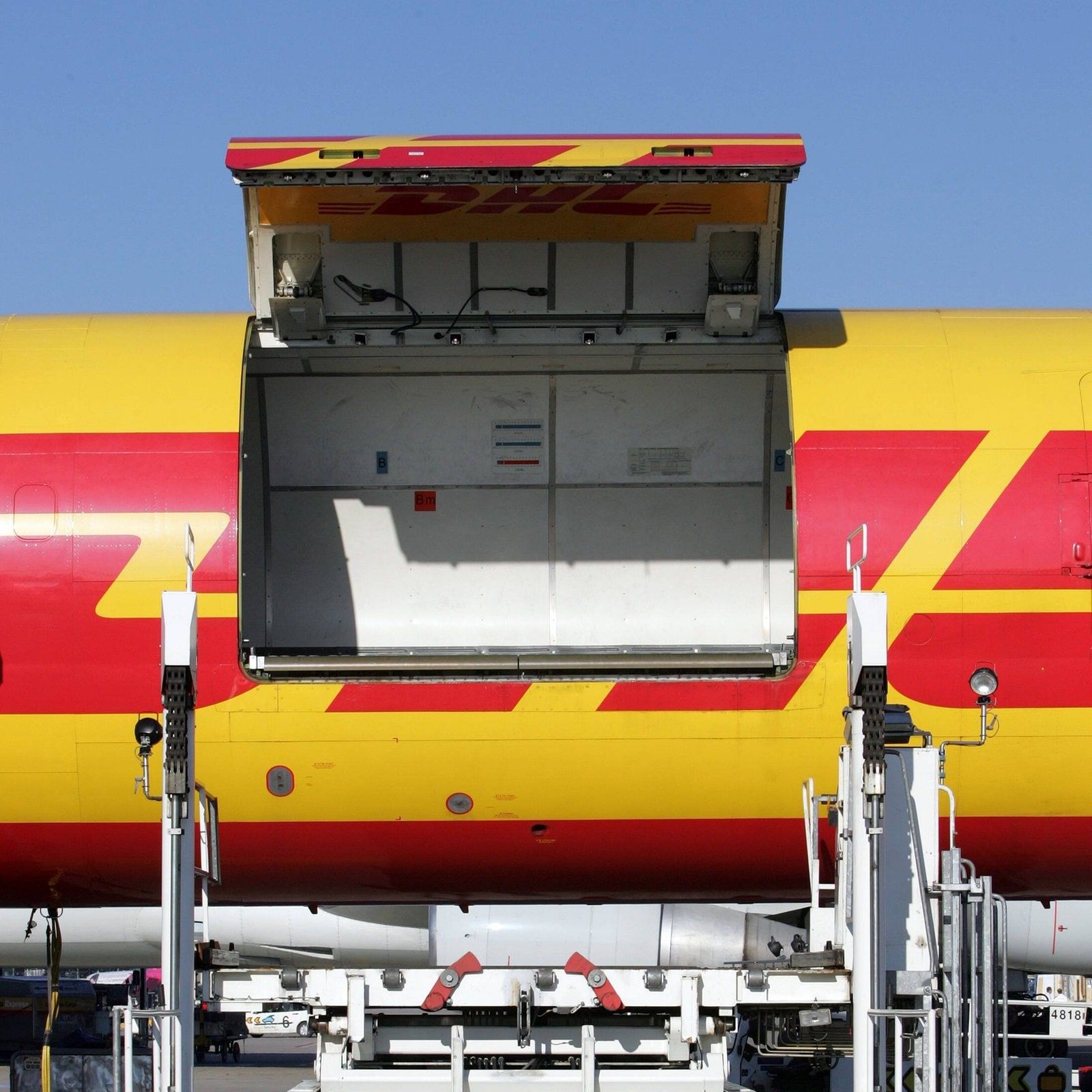 DHL Express verlegt Firmensitz nach Schkeuditz