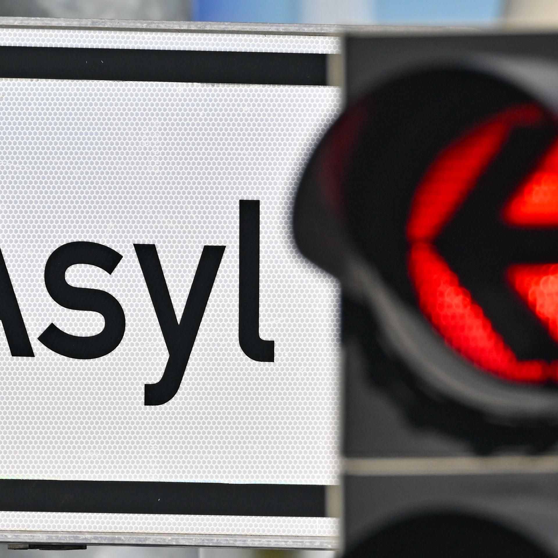 Die EU und die Asylpolitik - Europa einigt sich weitgehend auf schärferes Asylrecht