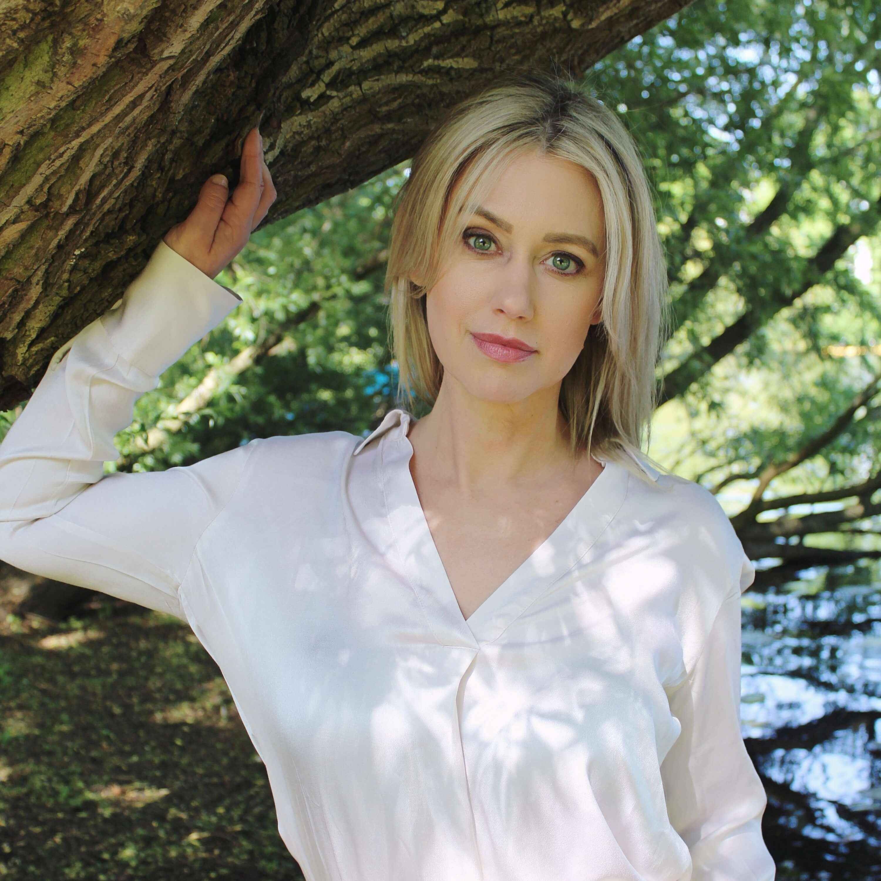 Die Heilkraft des Dschungels – Sabine Kuegler über Krankheit, Rückkehr und Neubeginn (2/2) | WW405