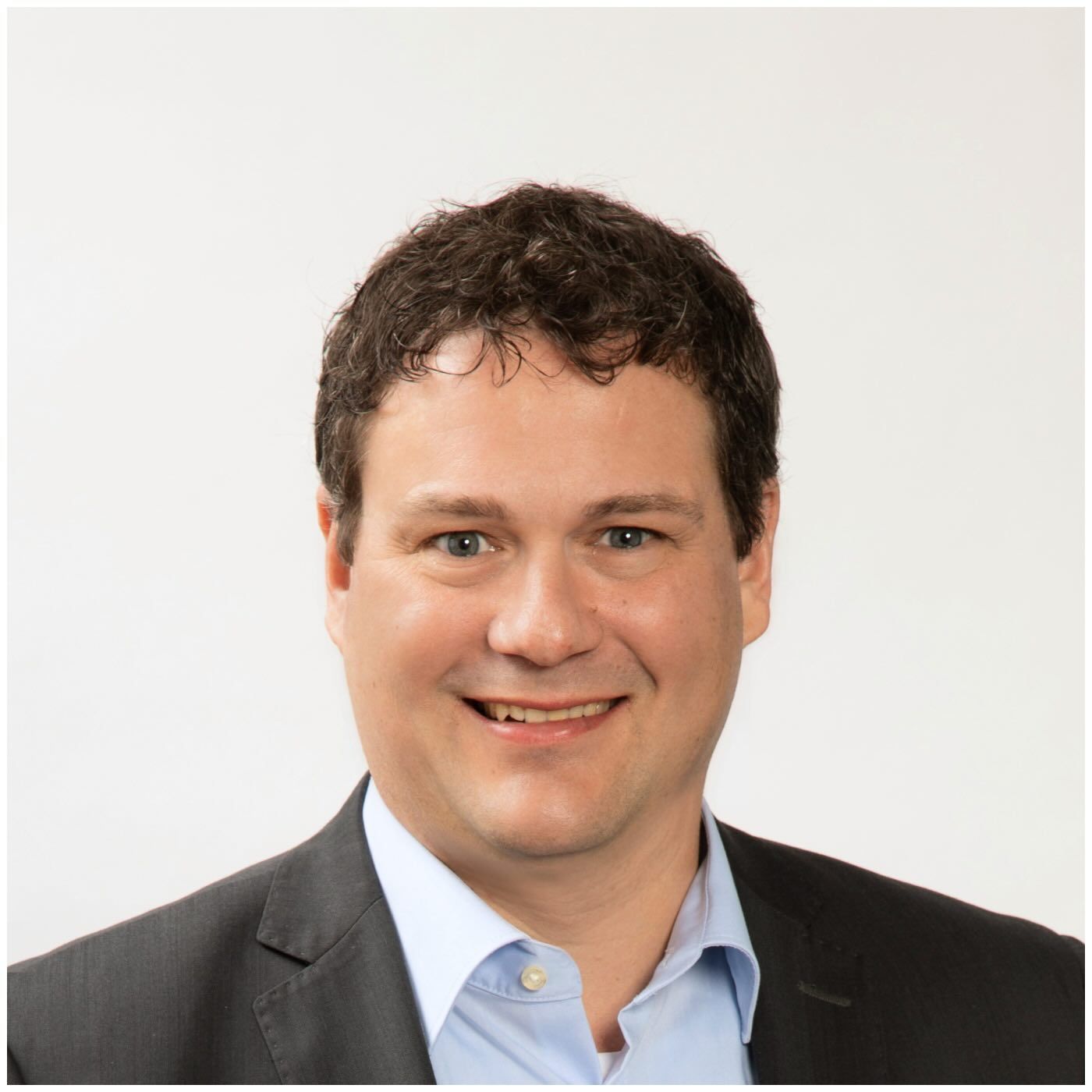 Die Woche 255 – ChatGPT verkauft Policen und was Makler beschäftigt