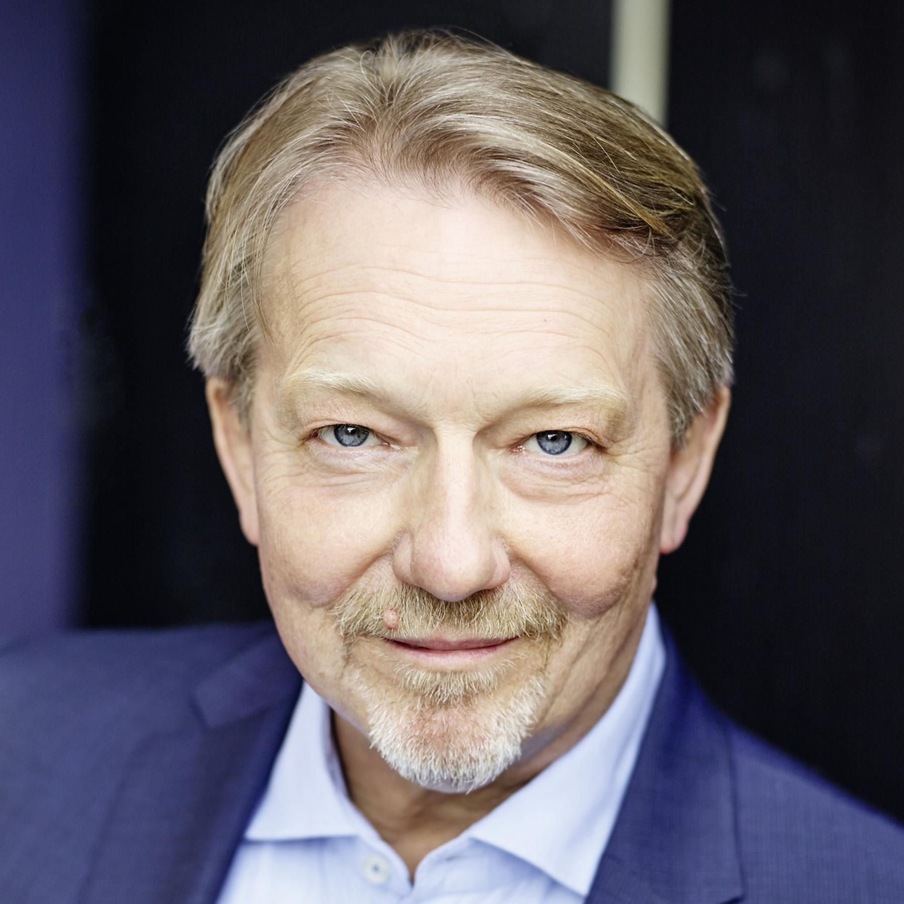 Dietmar Wischmeyer, Radiomacher und Kolumnist: "Vergeigt, verkackt, versemmelt"