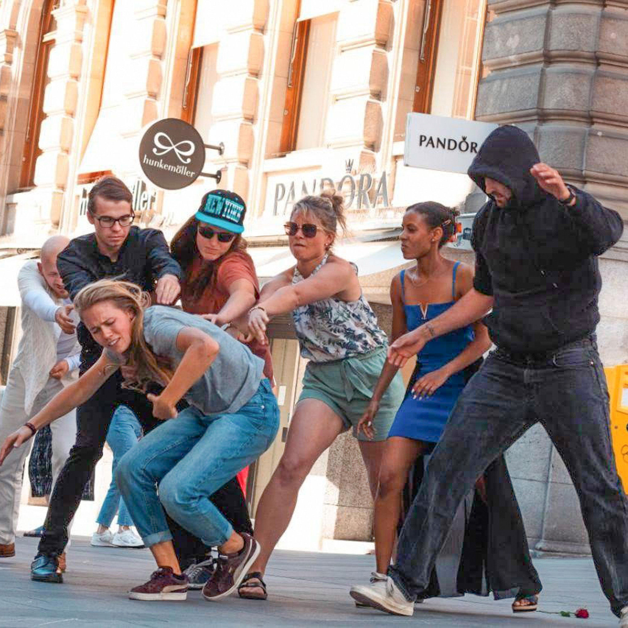Din Summer – dini Mission.