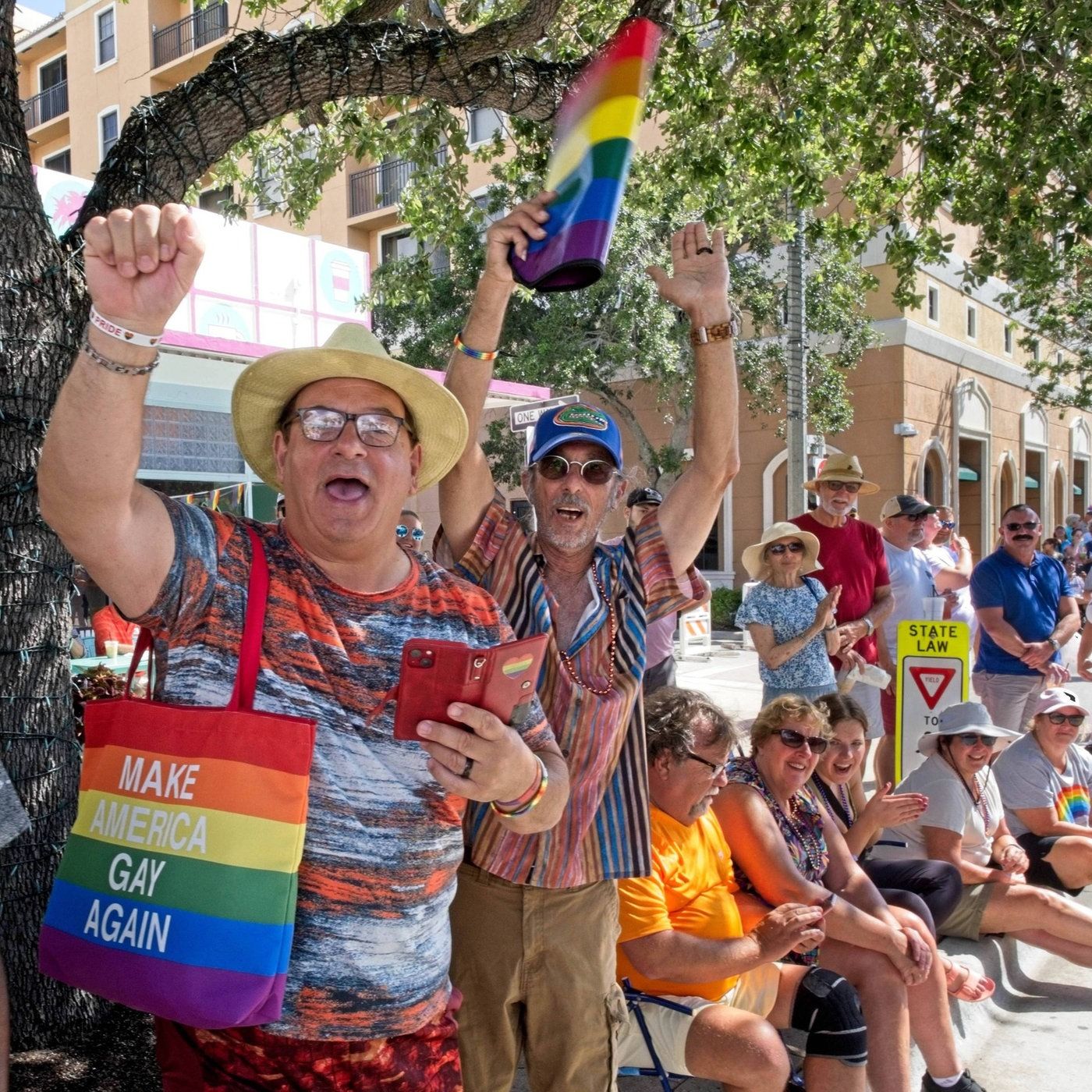 "Don`t Say Gay" und Ron DeSantis - Wie ein Gesetz Queers in Florida bedroht