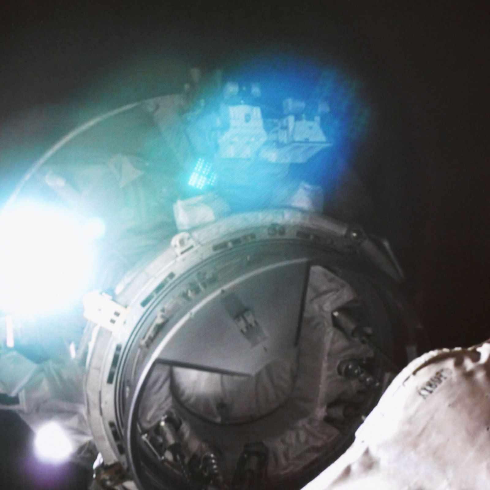 Drei chinesische Raumfahrer im Orbit gestrandet