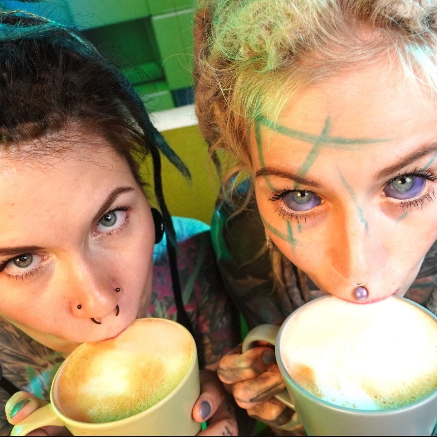 Drinking coffee with my friend Illuz ASMR - Anuskatzz