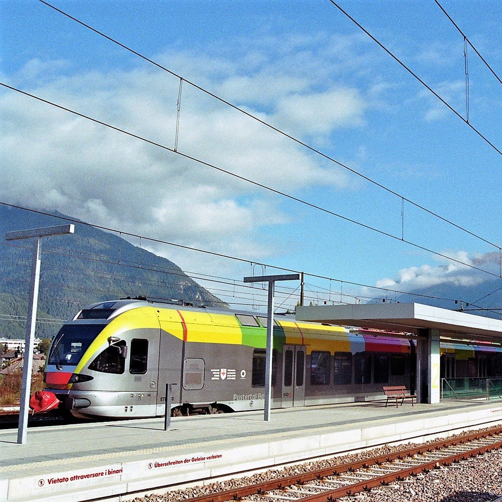 Durch die Südtiroler Bergwelt - 150 Jahre Pustertalbahn