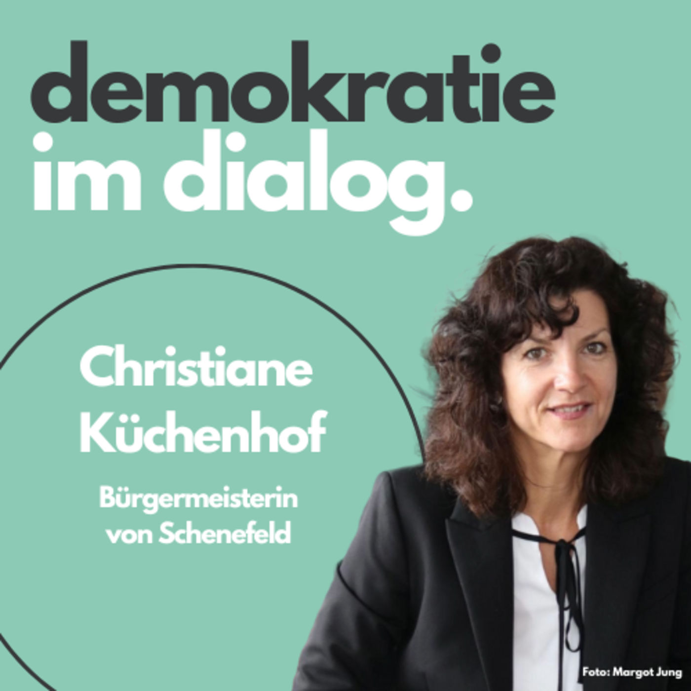 E20 - Wie fördern Sie die Demokratie in Schenefeld, Frau Küchenhof?