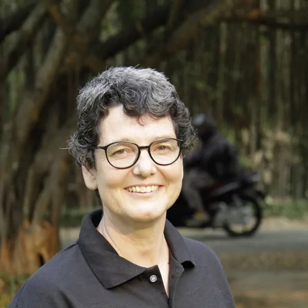 Ein Hoffnungsgrundstück für Straßenkinder auf den Philippinen 🇵🇭✨ | mit Wiebke Schmidt-Holzhüter