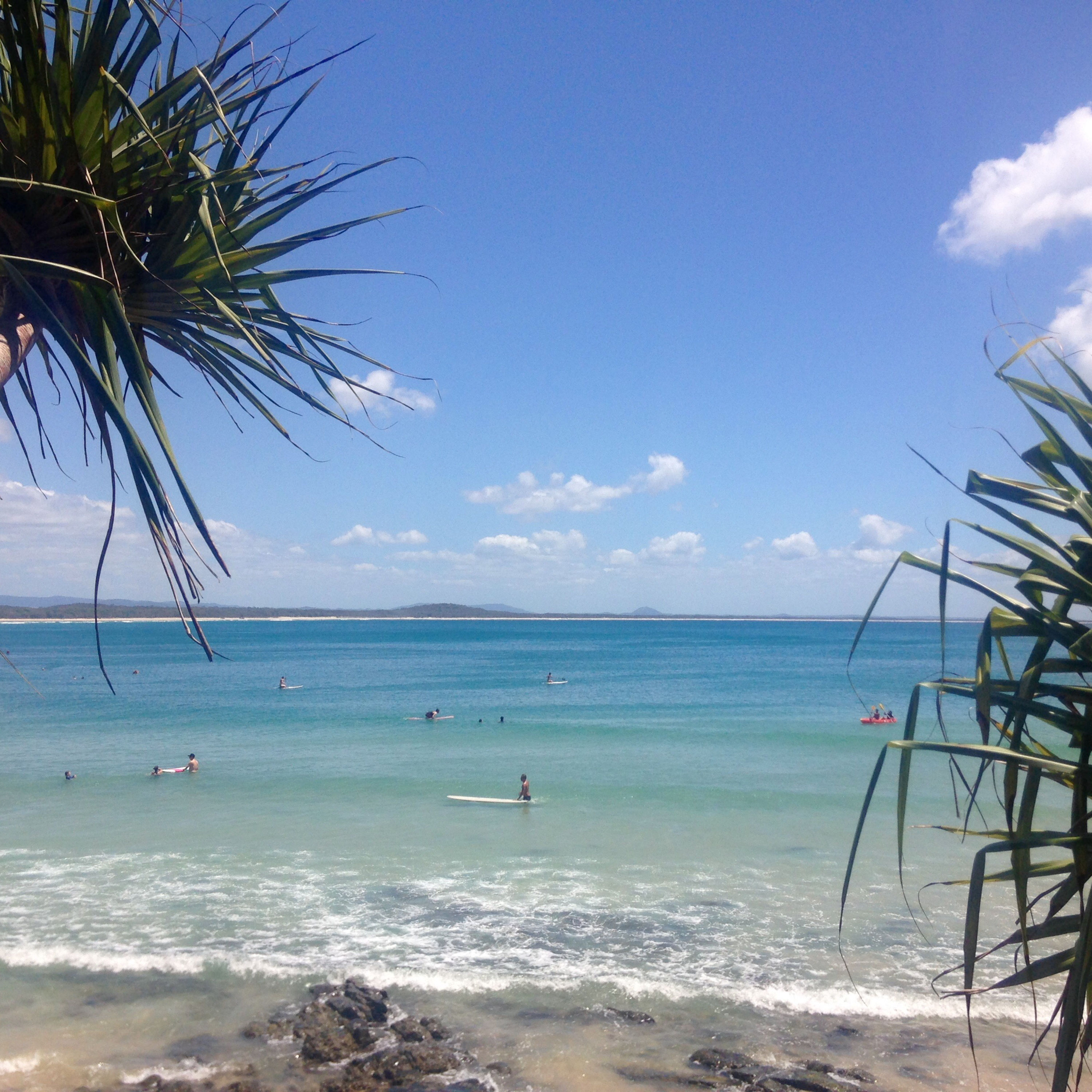 Ein Tag in Noosa – gemalt mit Licht und Salz