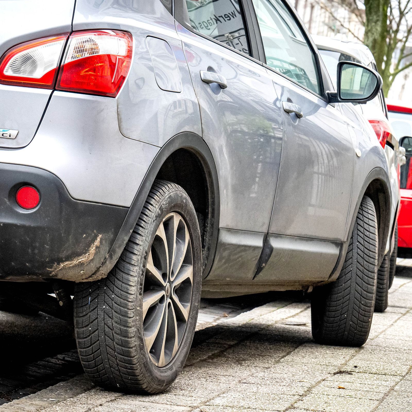 Eine Aktion für freie Gehwege und gegen Parksünder