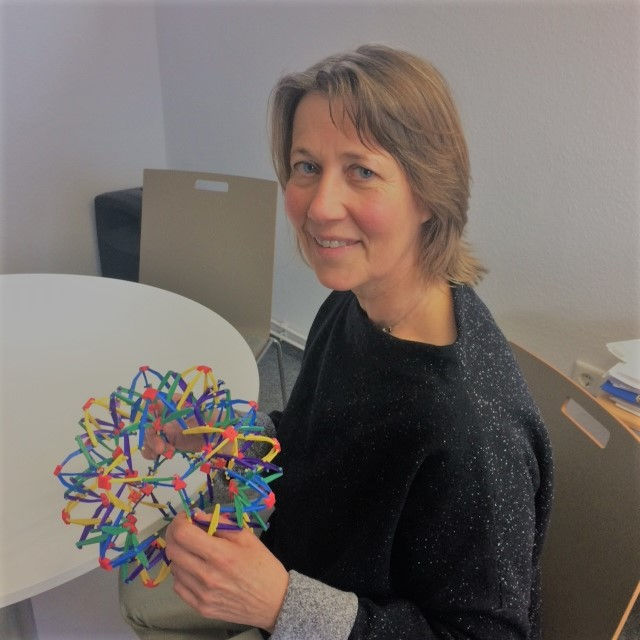 Eine Glücksbotin zum großen und kleinen Glück