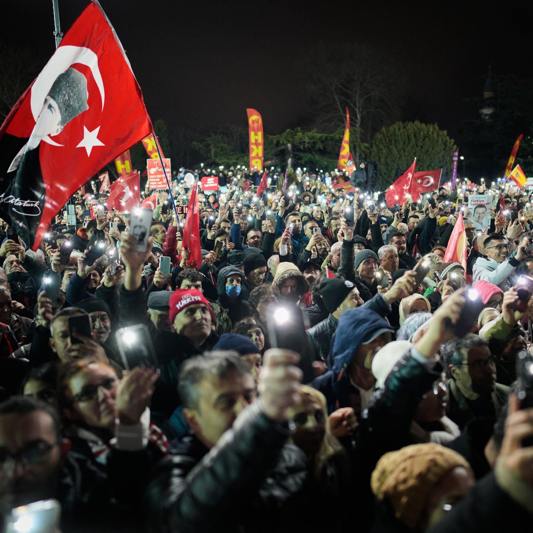 Ekrem Imamoglu: Erdogans stärkster Gegner ein Jahr in Haft