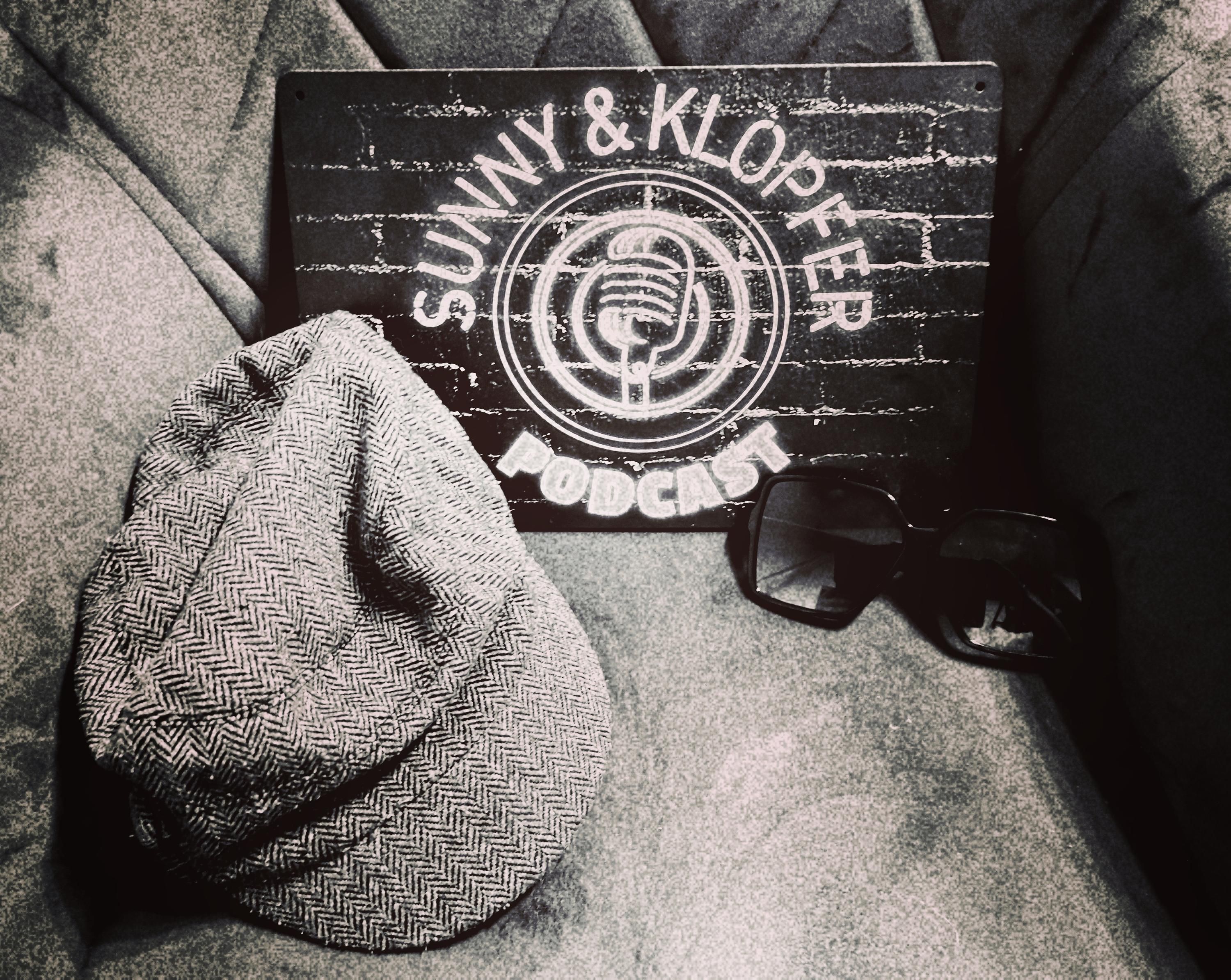 EPISODE 1 "HAND IN HAND"