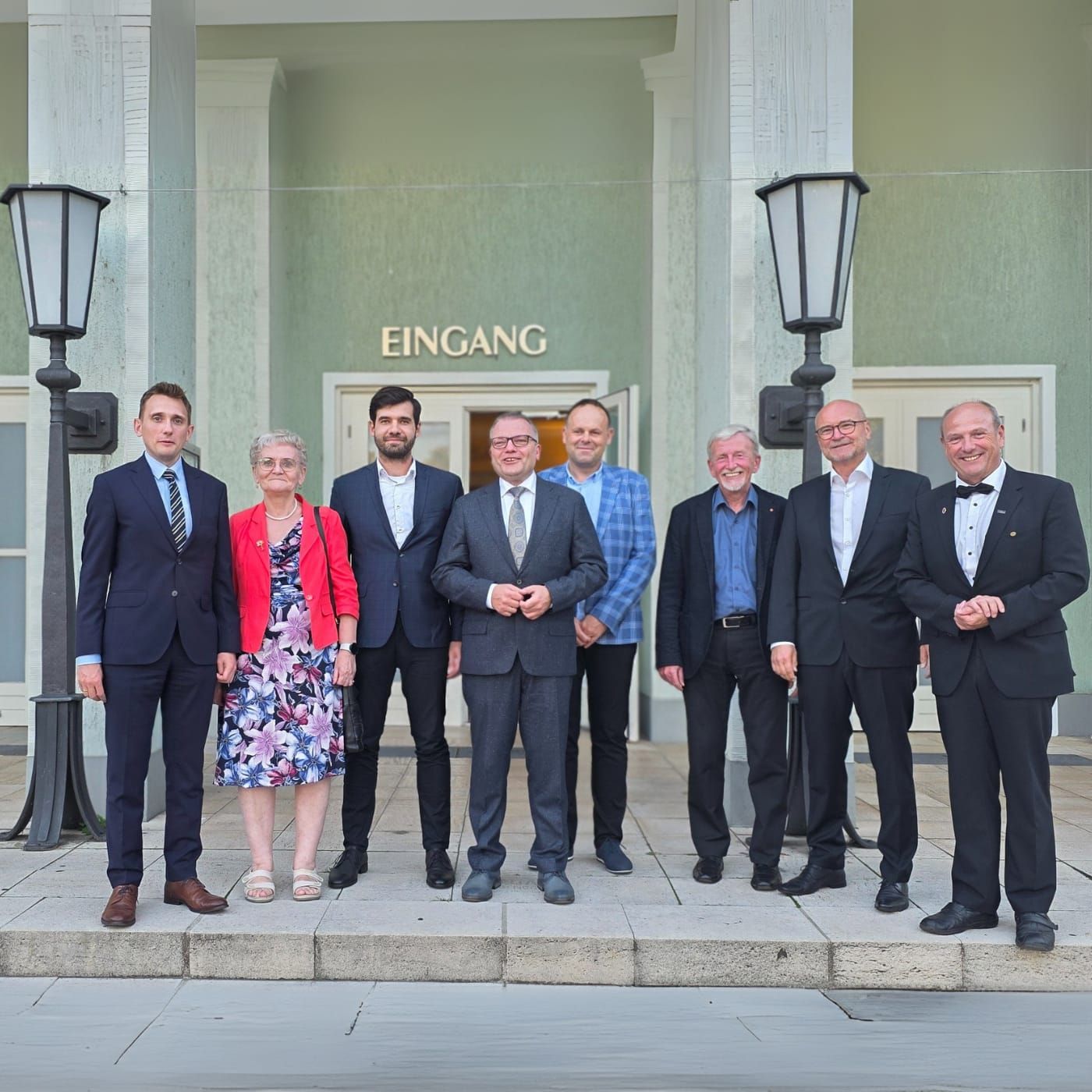 Episode 15 - Echte Freundschaft: Wir feiern unsere Partnerstädte in Frankreich, Tschechien, Polen und Deutschland.