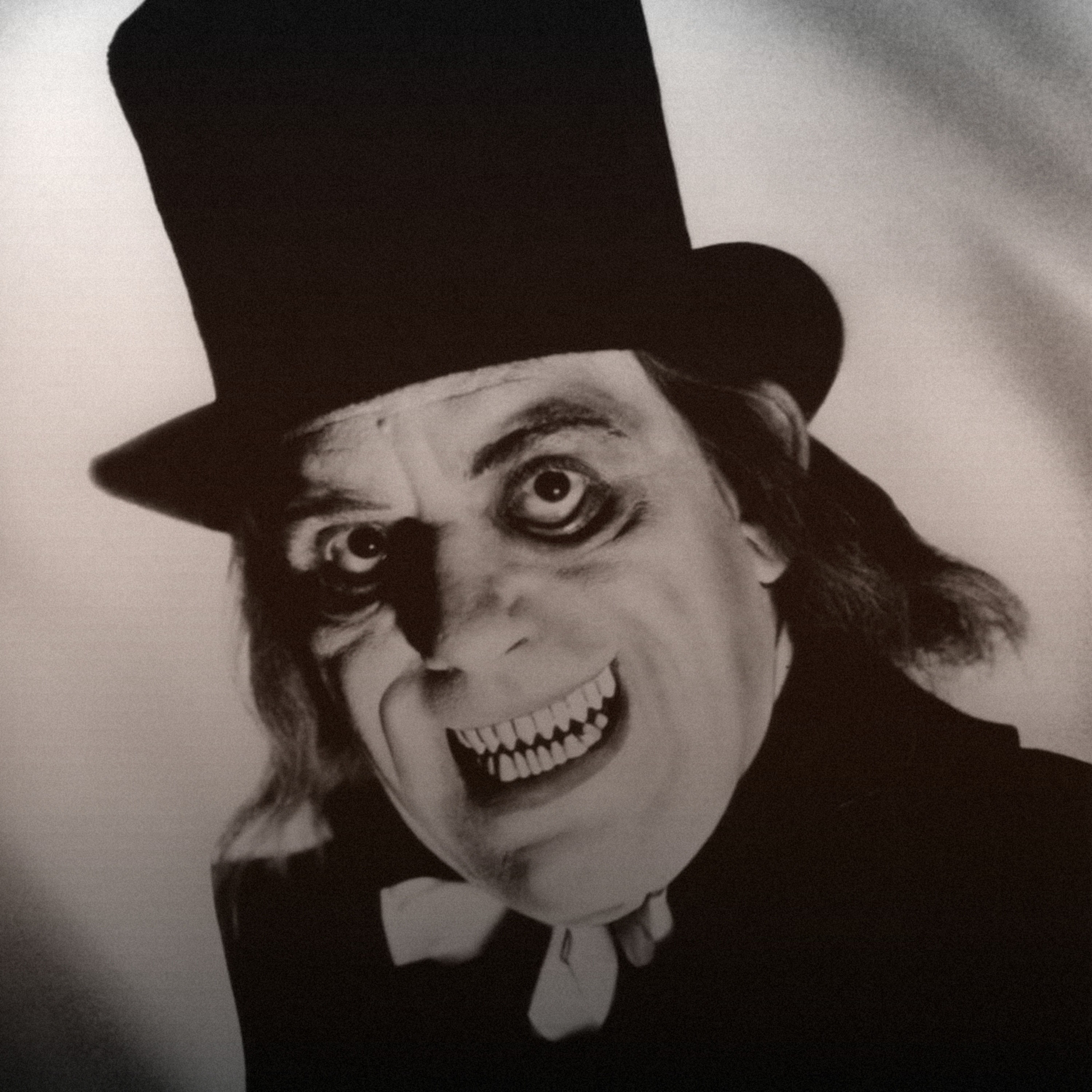 Episode 22: London After Midnight