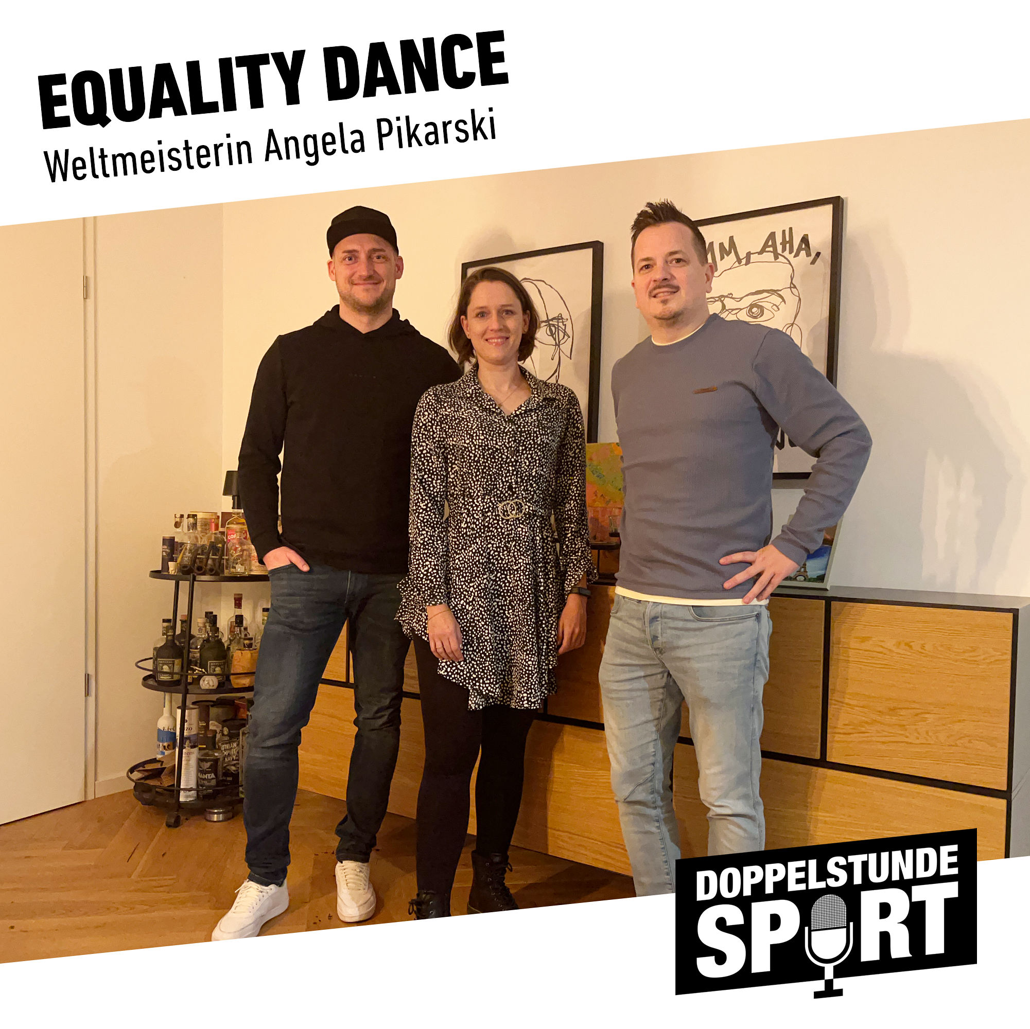 Equality Dance Weltmeisterin Angela Pikarski am Mikrofon