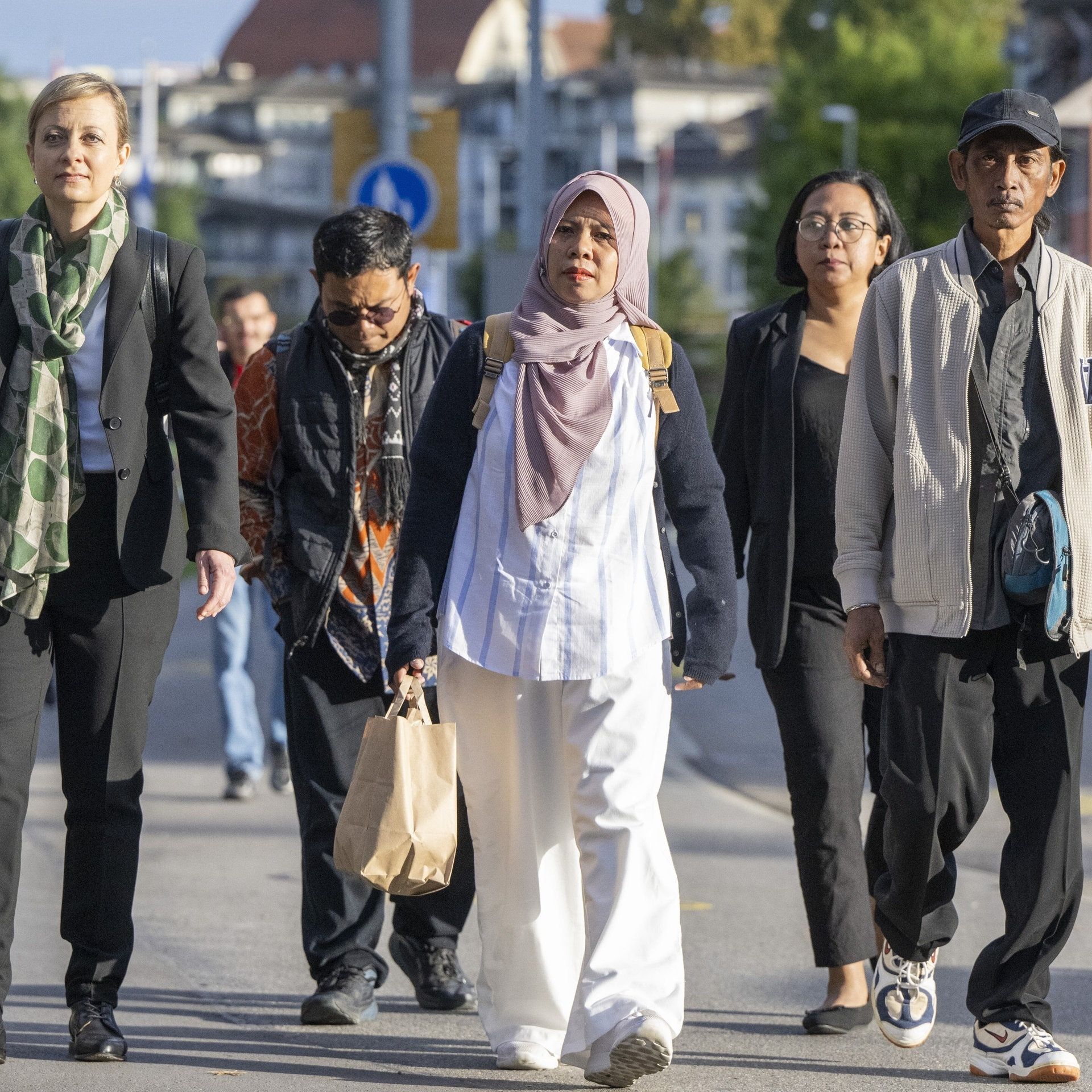 Erfolg für indonesische Insel-Bewohner: Klima-Klagegegen Schweizer Zementkonzern zulässig