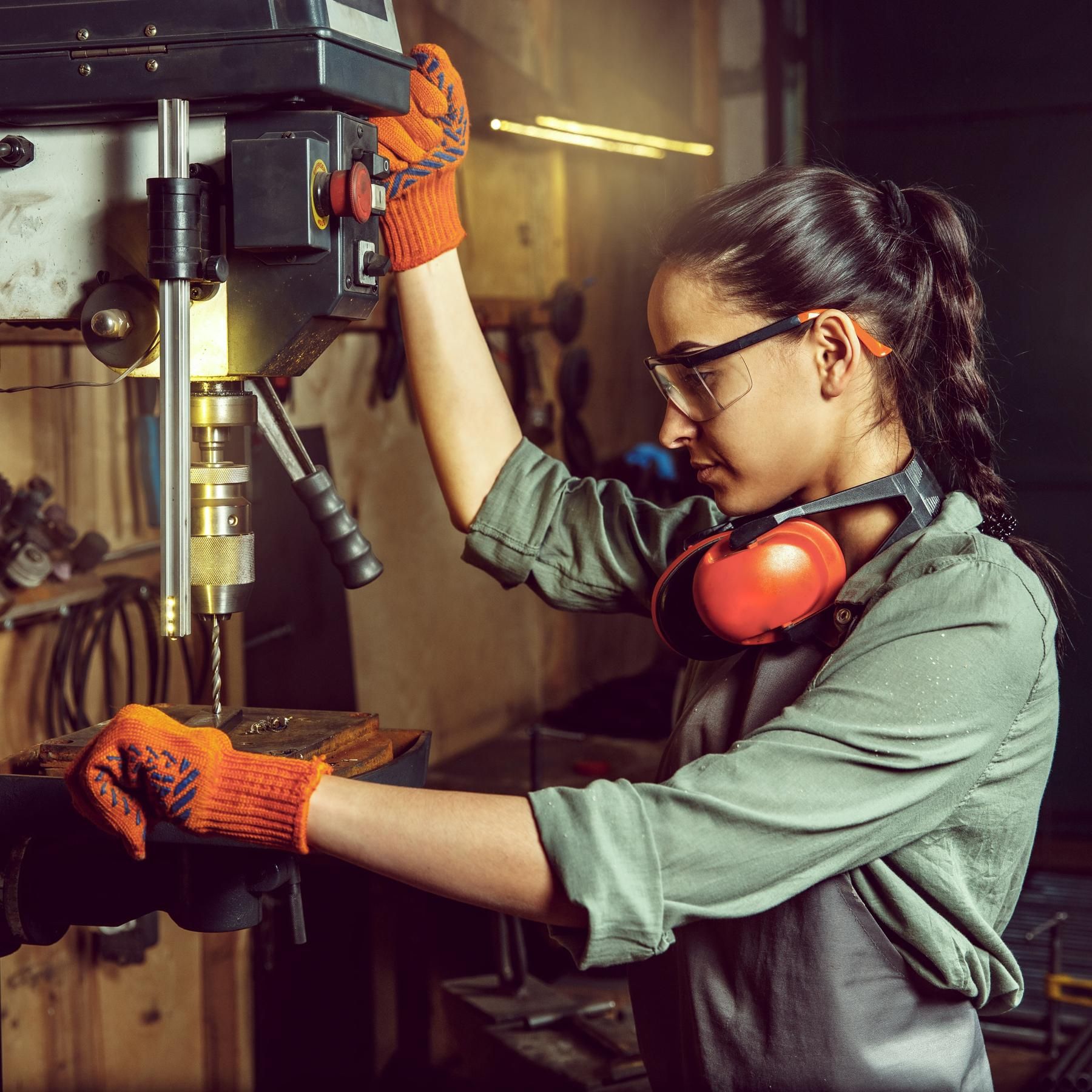 Erfolgreiche Unternehmensnachfolge: Von Stolpersteinen zu Erfolgsgeschichten