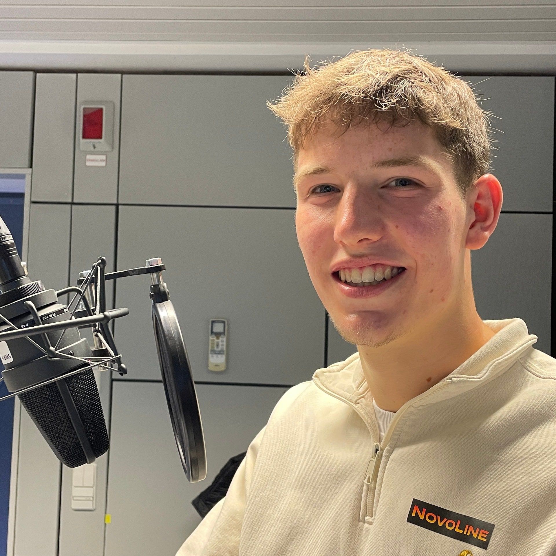 FCK Akteur Leon Robinson - Pipi in den Augen beim ersten Profieinsatz