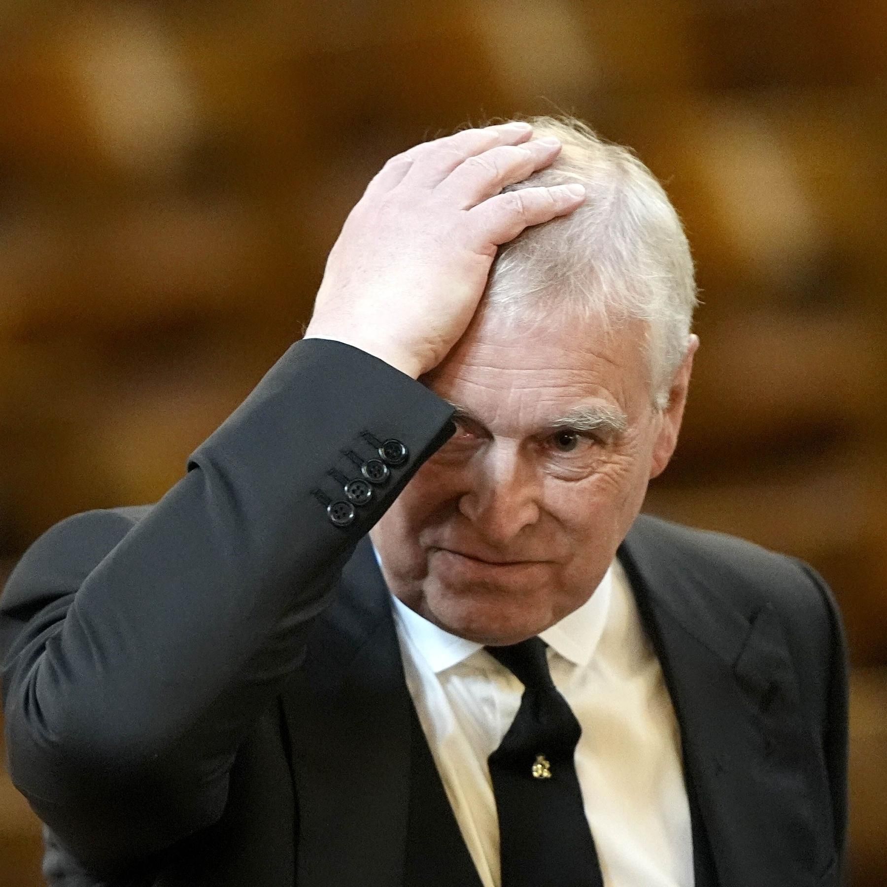 Festnahme von Andrew Mountbatton Windsor