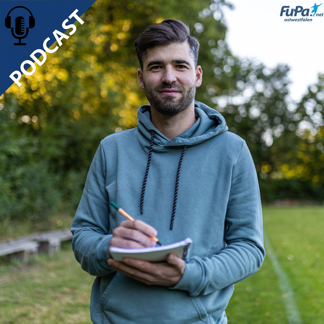 Flügelzange OWL mit Olcay Turhan. Er arbeitet als Scout für einen türkischen Verein, spielte selbst schon in der dritten Liga und teilte sich einst ein Zimmer mit Nuri Sahin.