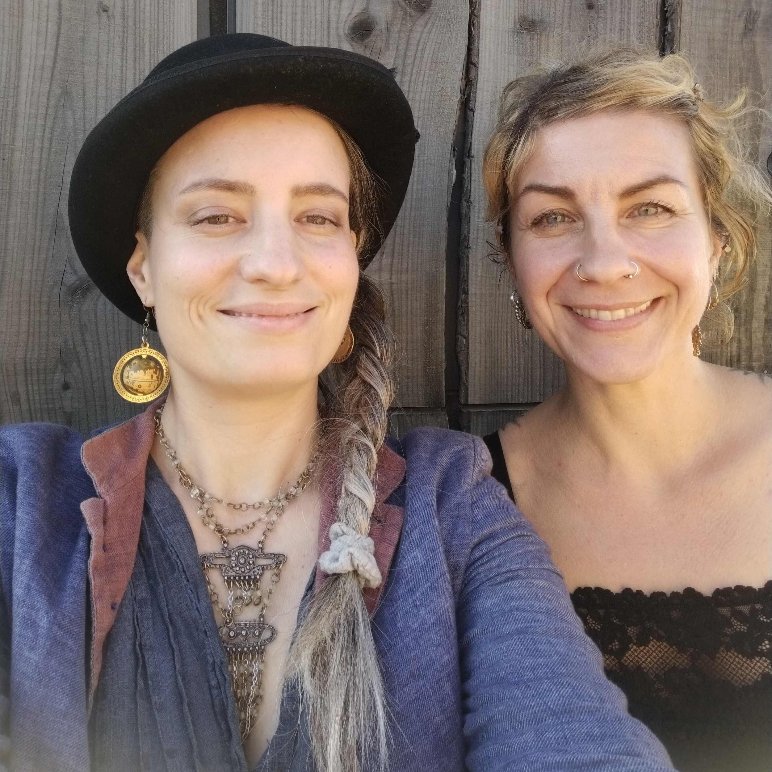 Folge 6 Im Dreck mit Crepebäckerin Seneka