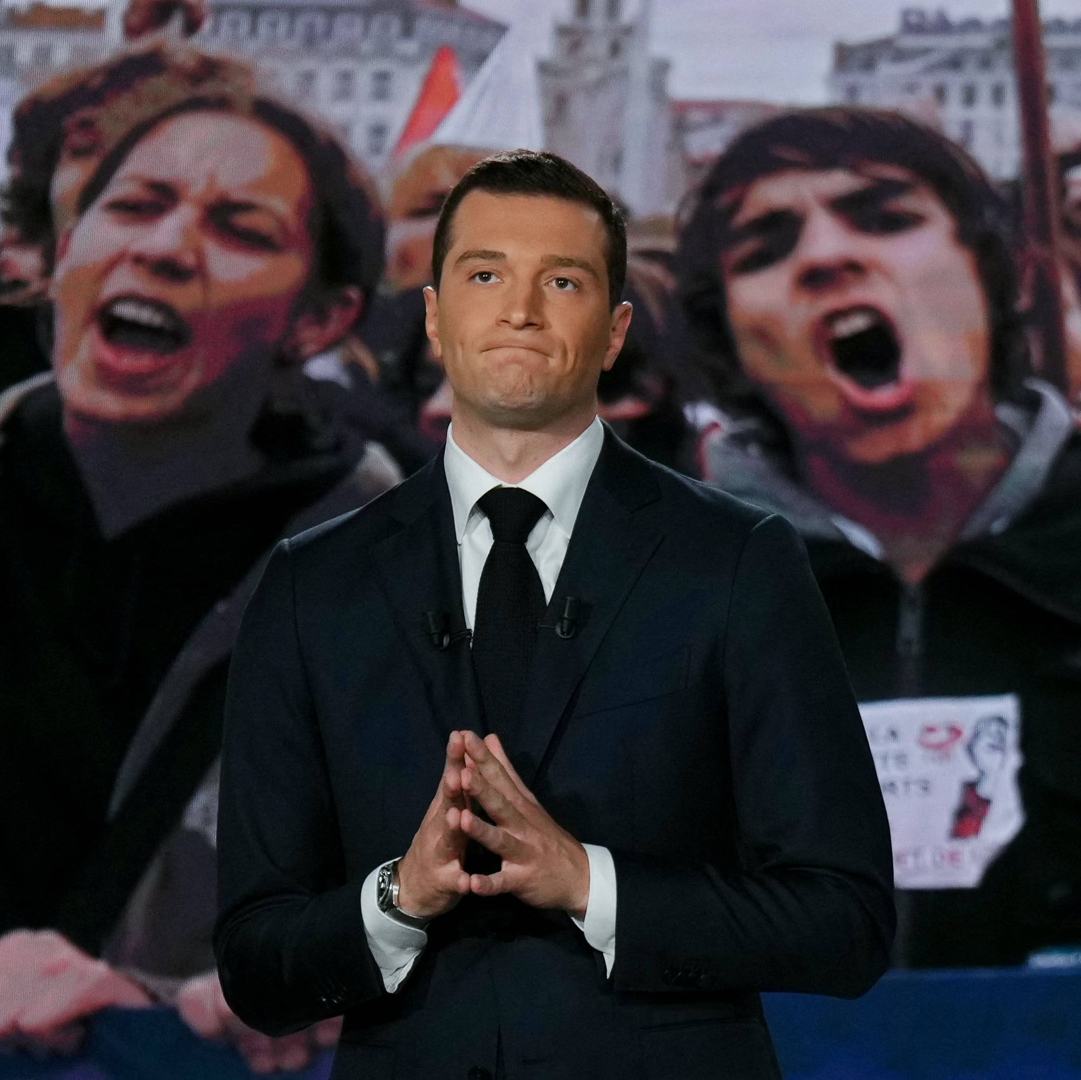 Folge 65 - Was passiert, wenn der RN die Regierung übernimmt? - Teil 2 Macron und die Verfassung