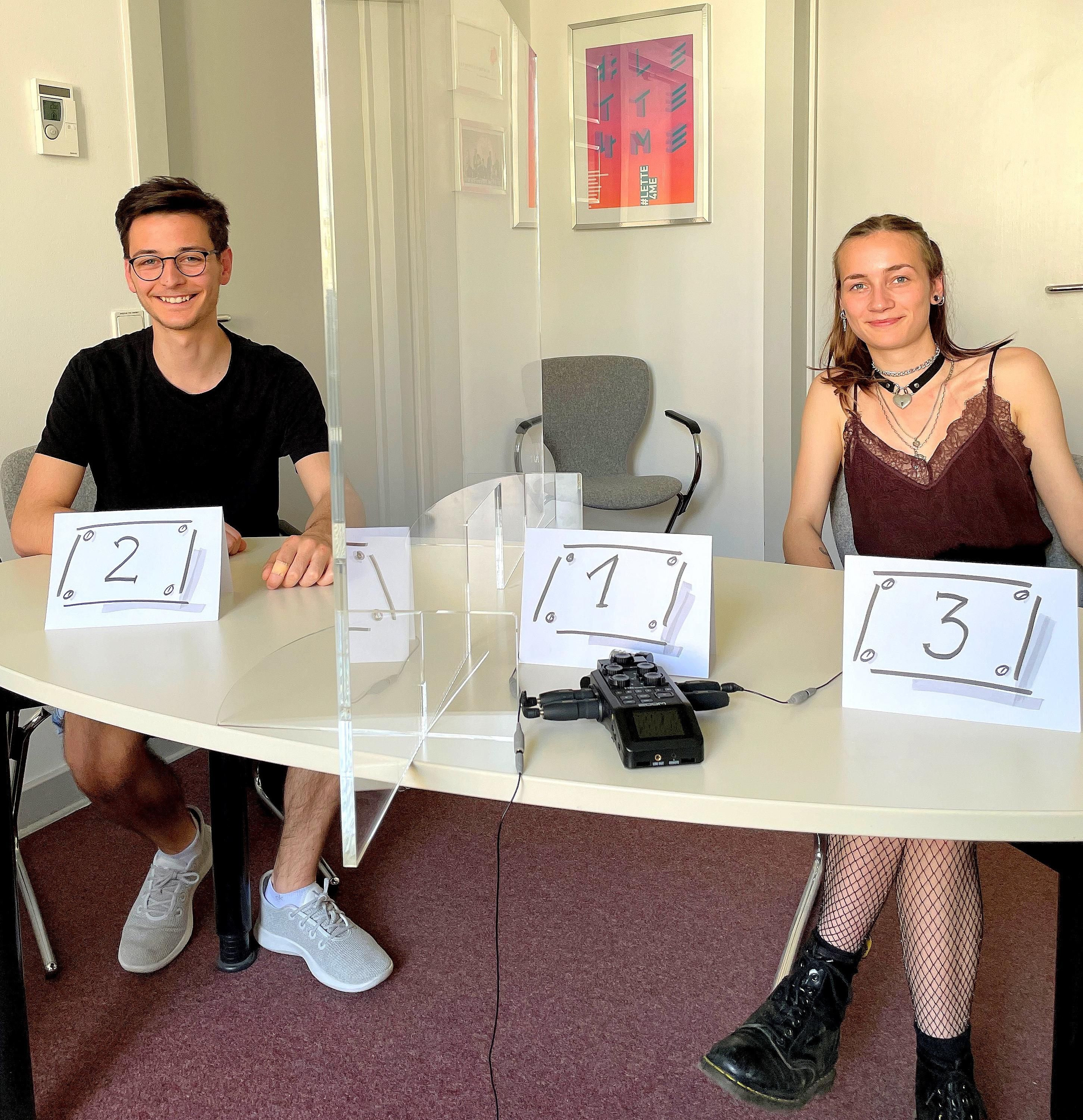 Folge 8: Lea und Simon | Technische Assistentin für chemische und biologische Laboratorien trifft auf Fotografen