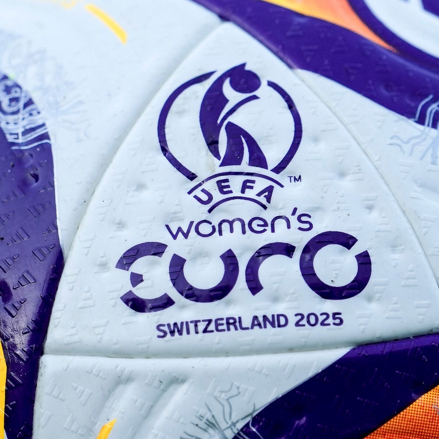 Frauen am Ball: Vom Verbot zum Hype