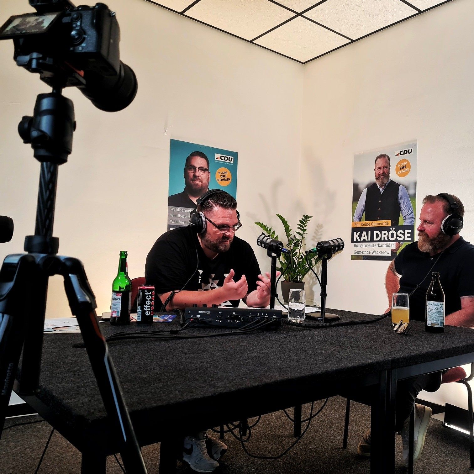 Frauen im Yoga, wir im Realitätscheck