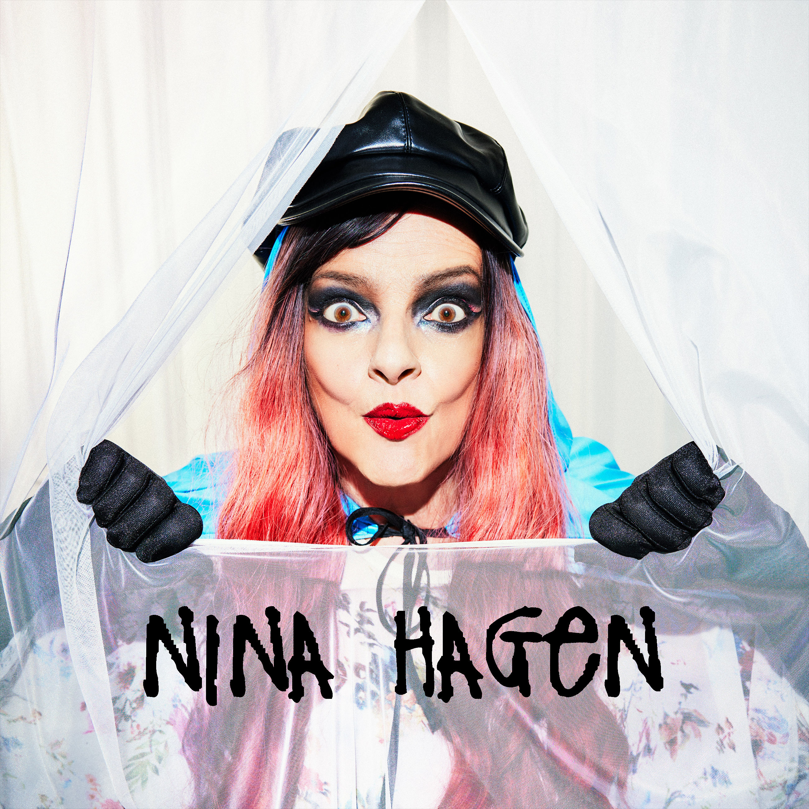 Generic-Interview mit NINA HAGEN
