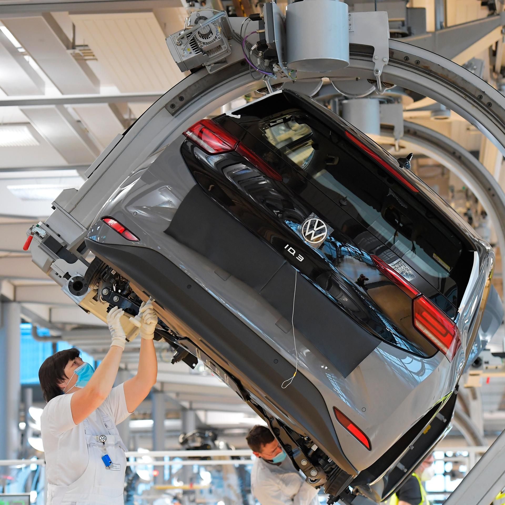 Gewinneinbruch bei VW - Warum es nicht mehr läuft