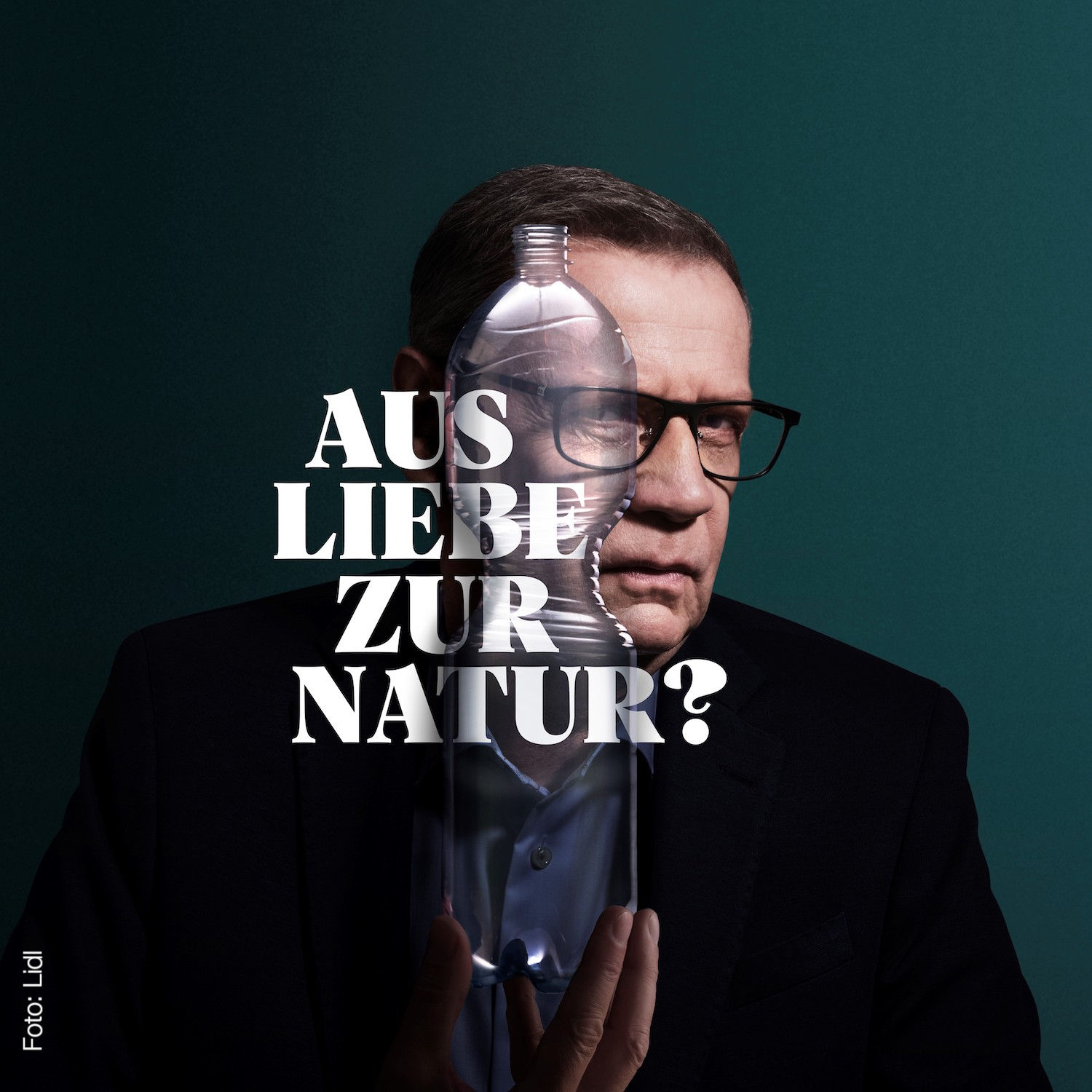 Günther Jauch und die Lidl-Flasche