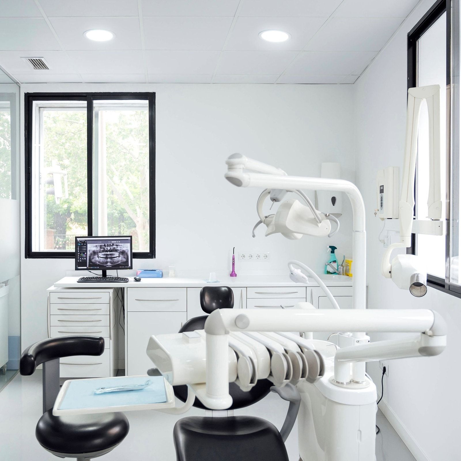 Haftet ein Patient für einen kaputten Zahnarztstuhl?