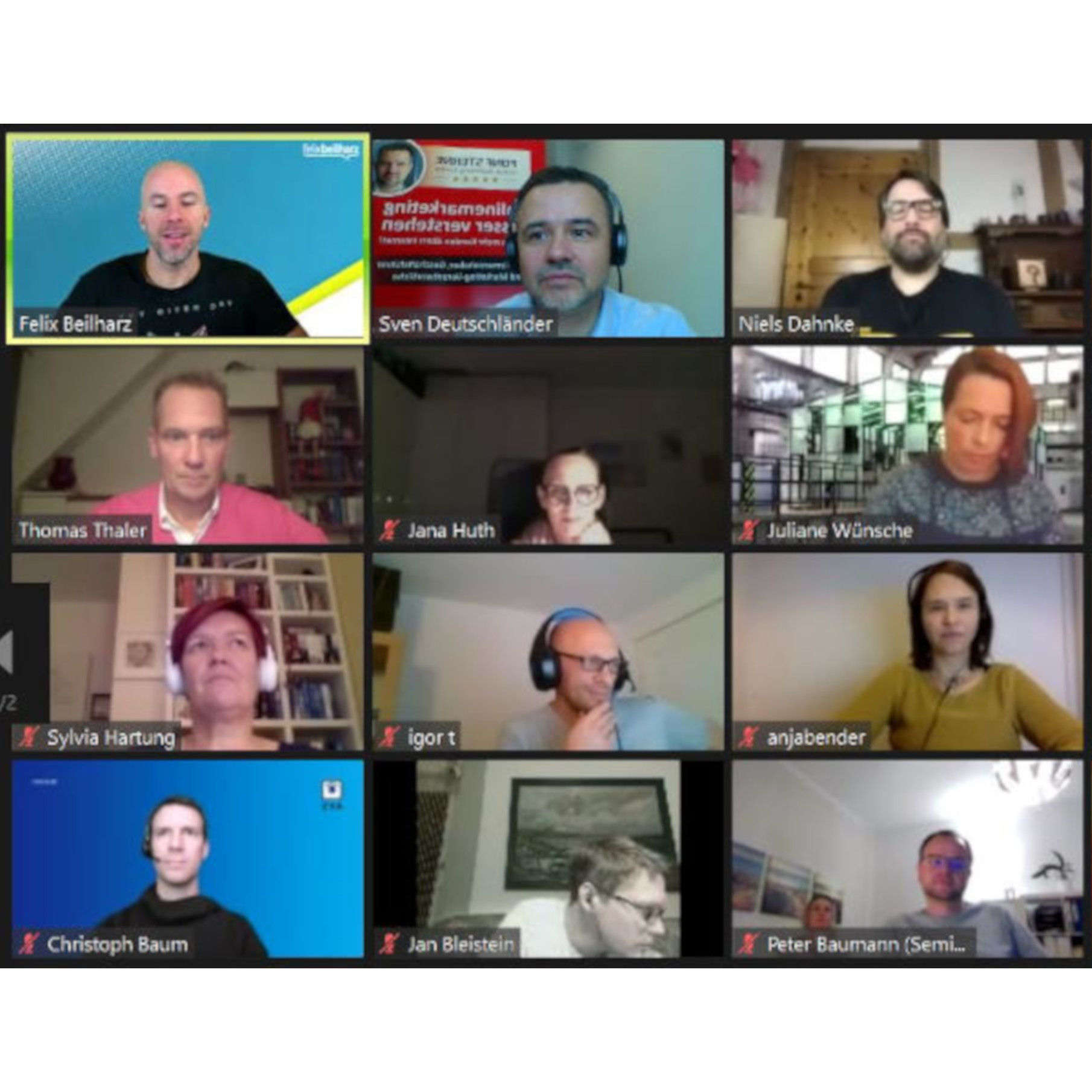 Happy Optimizing 006: Ask The Experts - Online-Marketing-Expert*innen beantworten Fragen