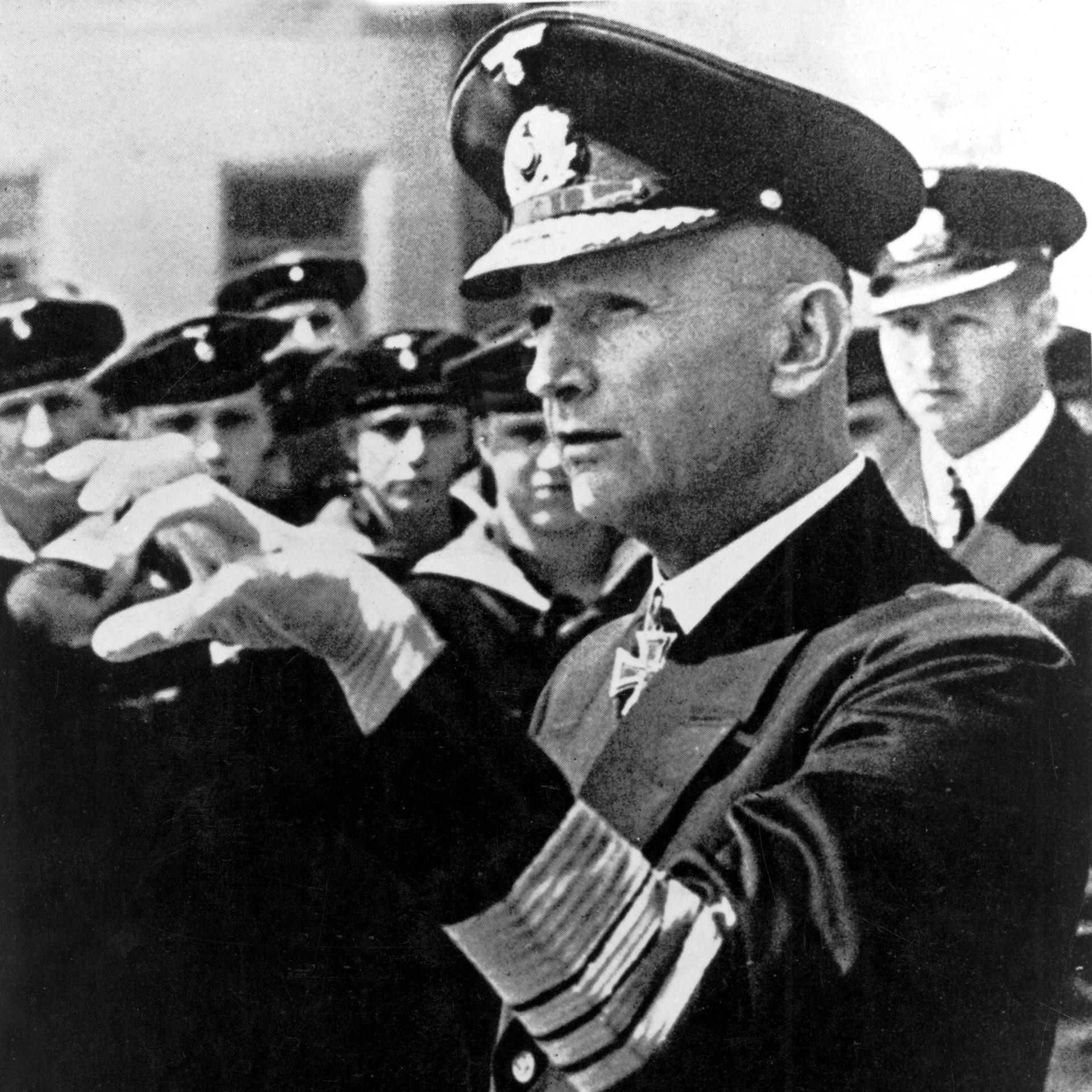 Hitler-Nachfolger Karl Dönitz: "Ich verlange Disziplin und Gehorsam" | 1.5.1945