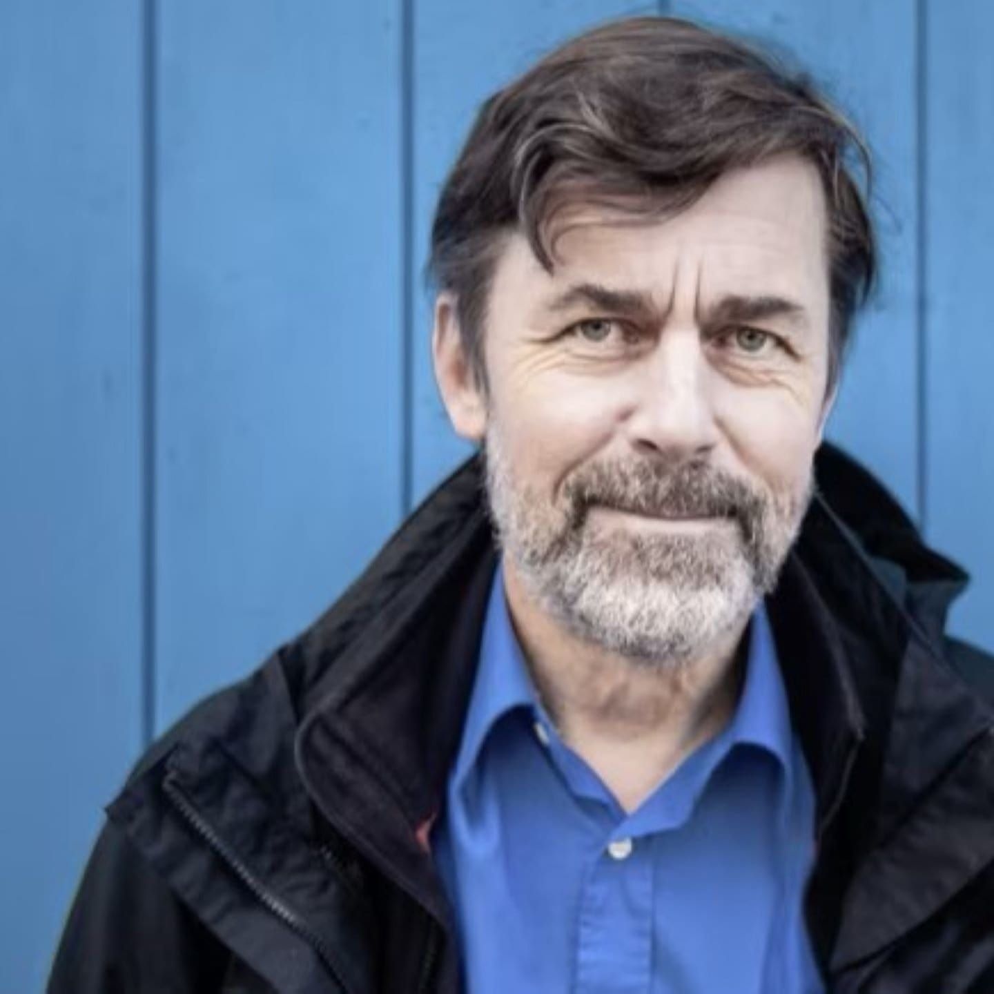 "Ich habe meine Figuren nicht im Griff": Peter Stamms neuer Erzählband "Auf ganz dünnem Eis"