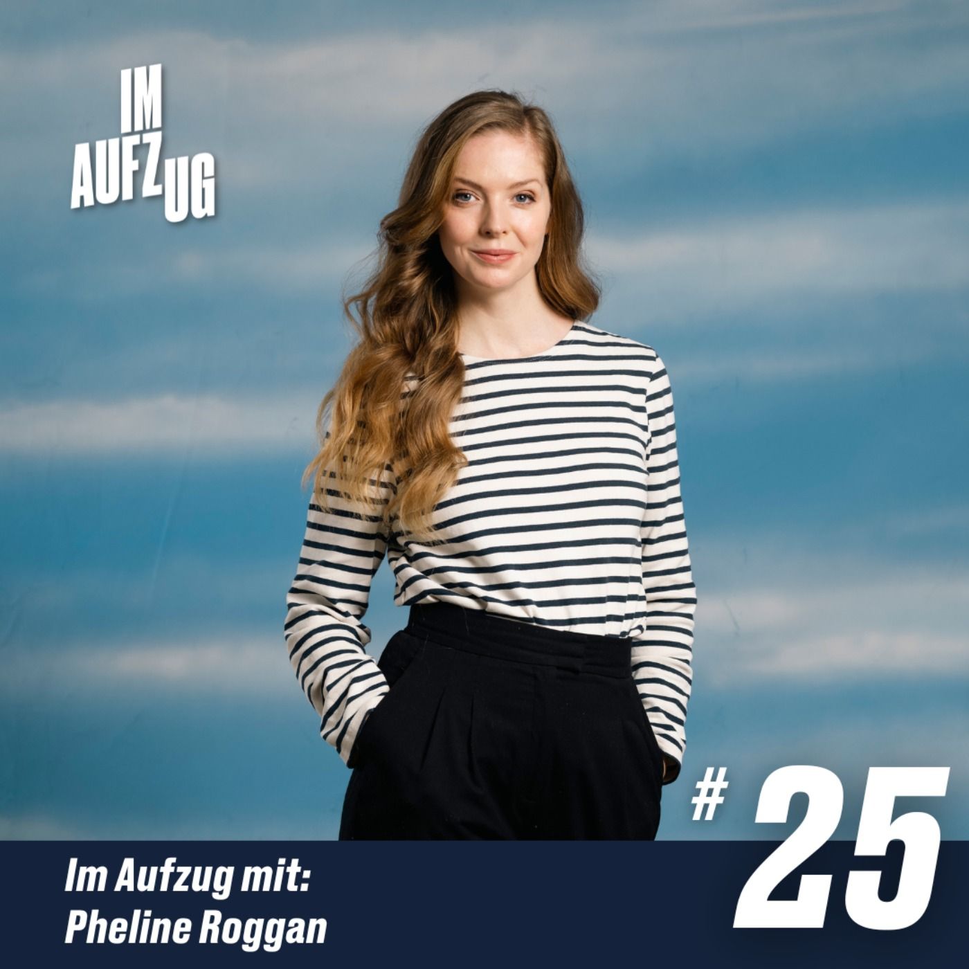 Im Aufzug mit Pheline Roggan