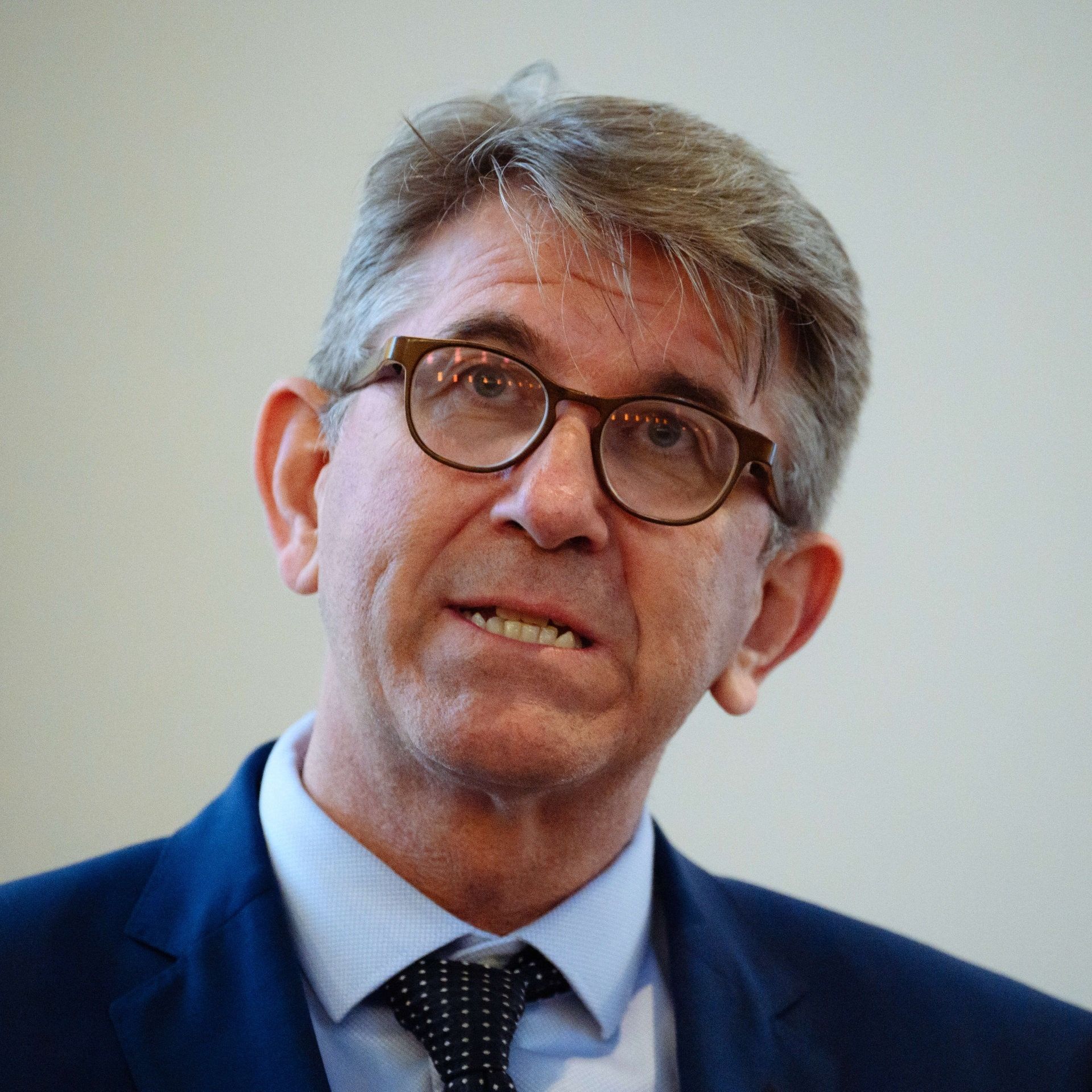 Im Bücher-Biotop – Ist der Buchhandel schutzbedürftig?