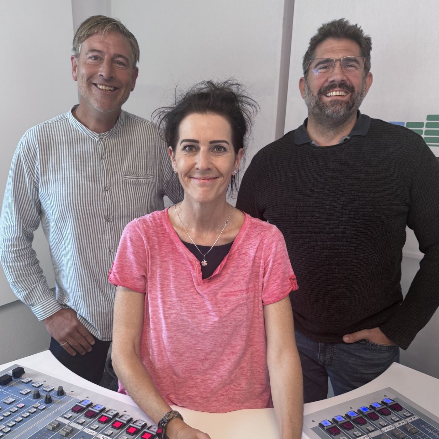 Im Kaffeeklatsch auf Verbrecherjagd - Kripo Kempten zu Gast bei AllgäuHIT