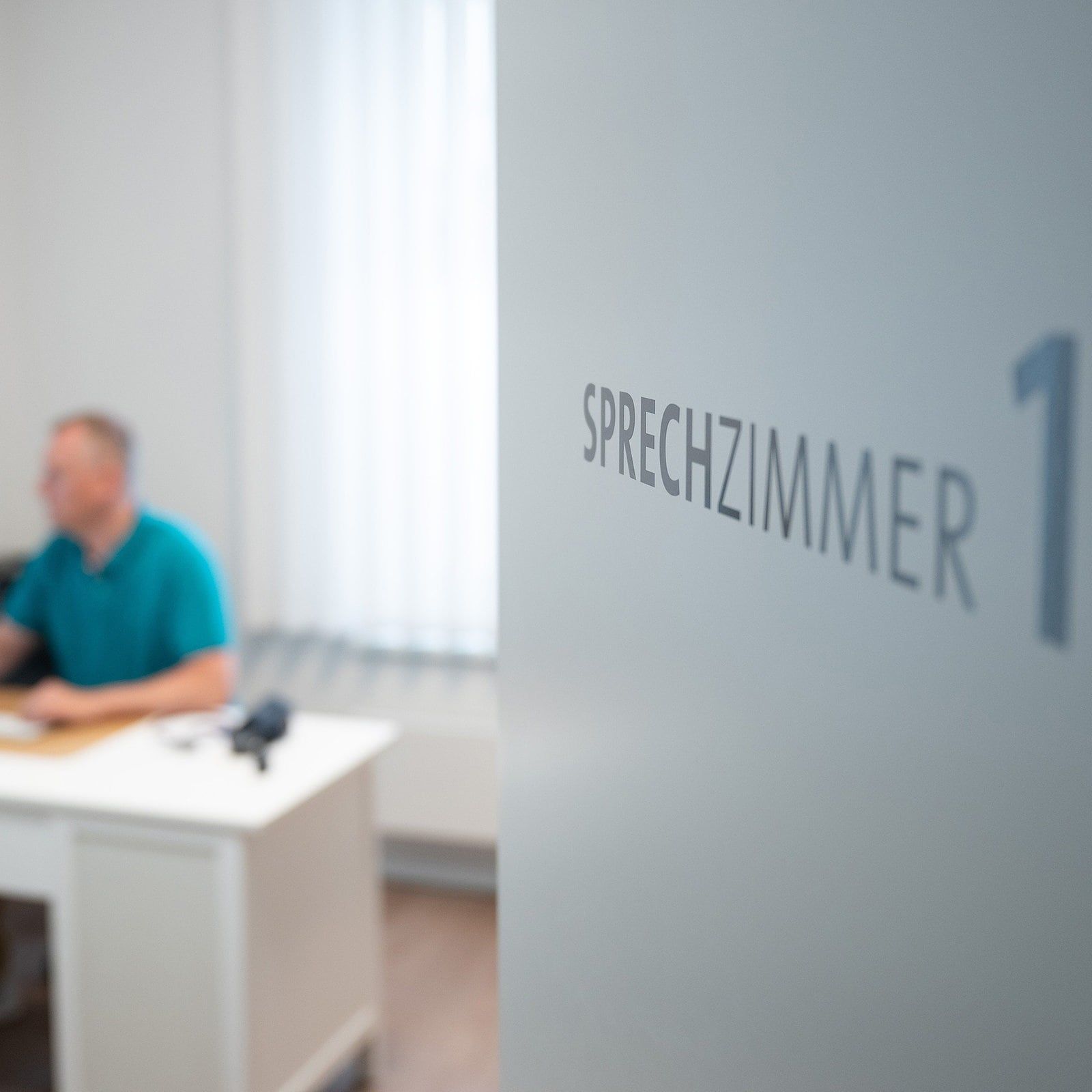 Immer mehr Ärzte lagern die Rechnungslegung aus