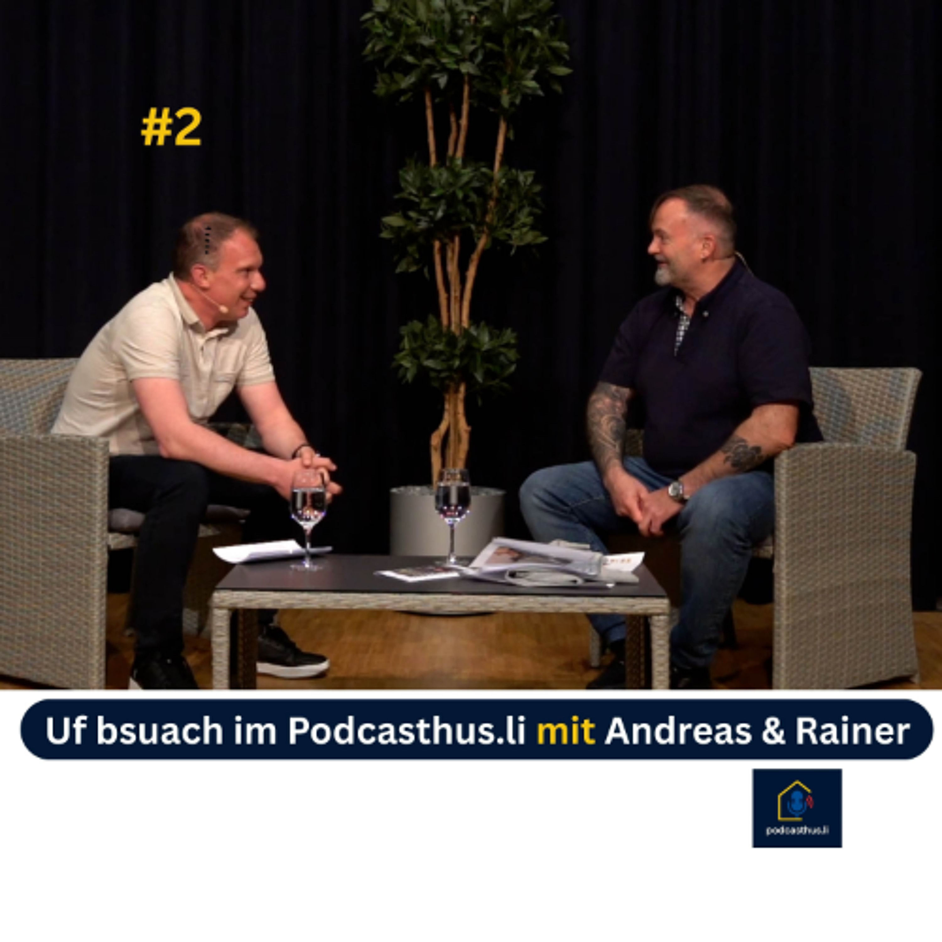 In Folge 2 von uf bsuach im Podcasthus ist Marco Hoch, Sänger von Naturtrüeb, zu Gast!