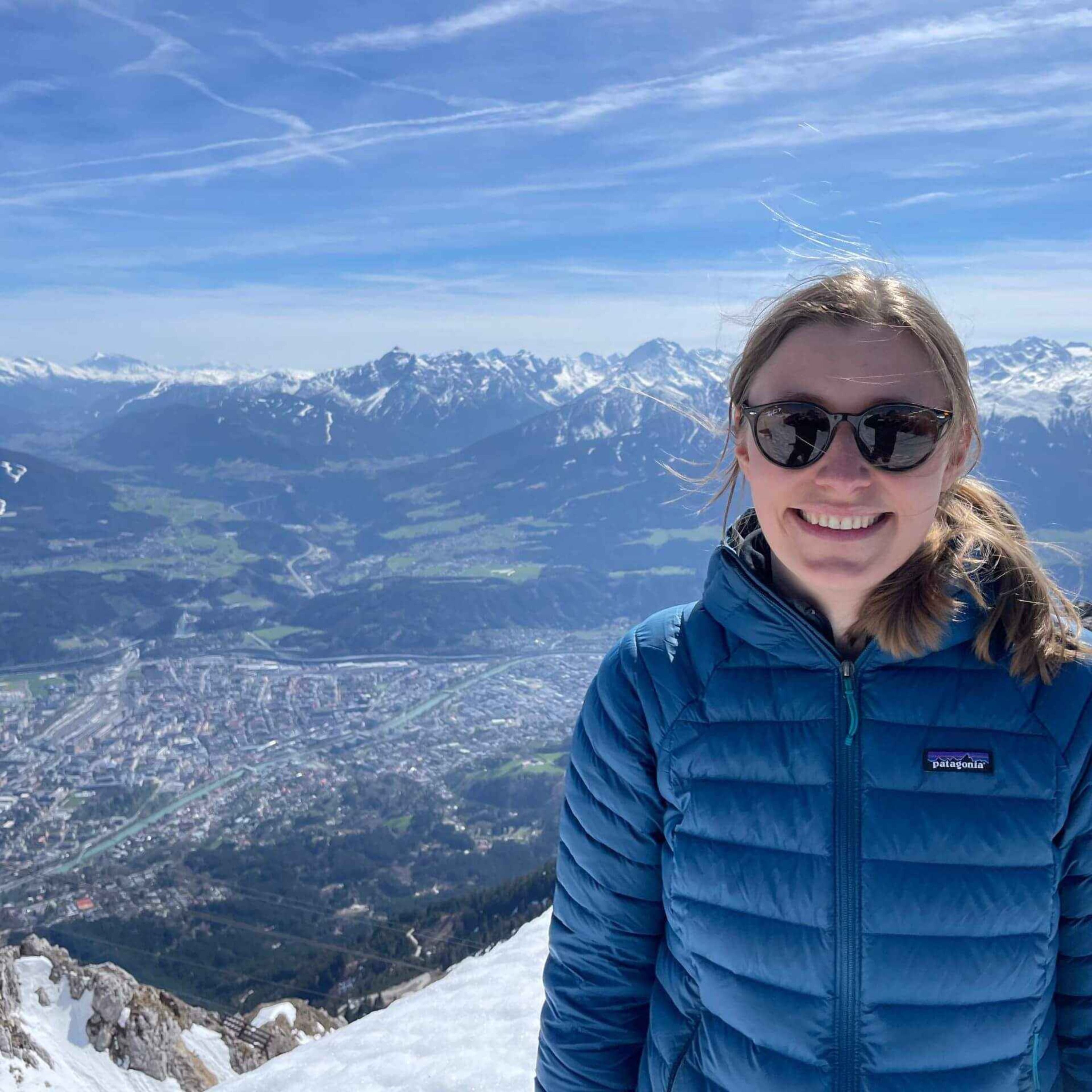 Innsbruck zwischen Gipfeln, Glocken und Grauvieh – Tirol entdecken mit Miriam Menz | Reportage | WW414