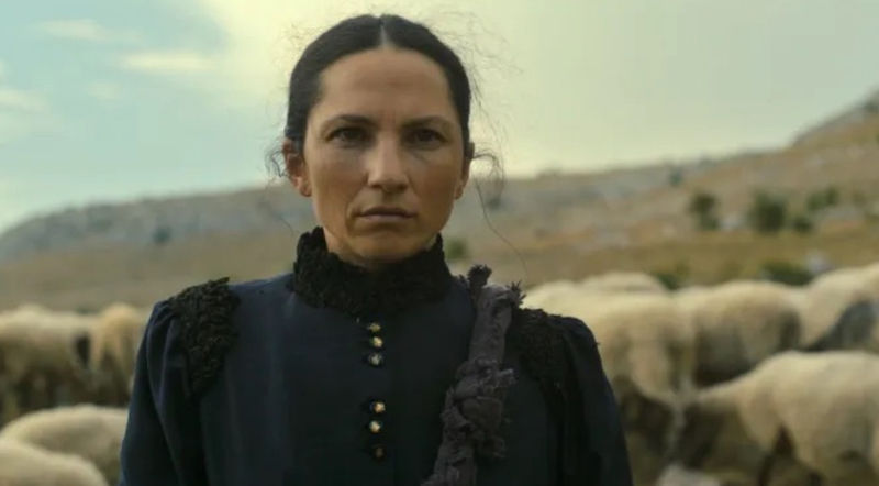 Interview mit Hana Jušić zu “God Will not Help”