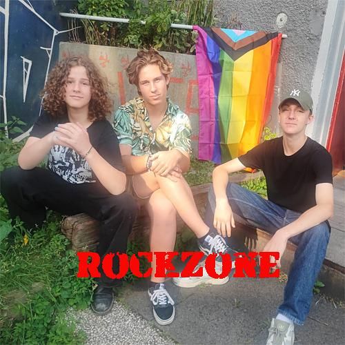 Interview mit VIOLET TOMORROW 01