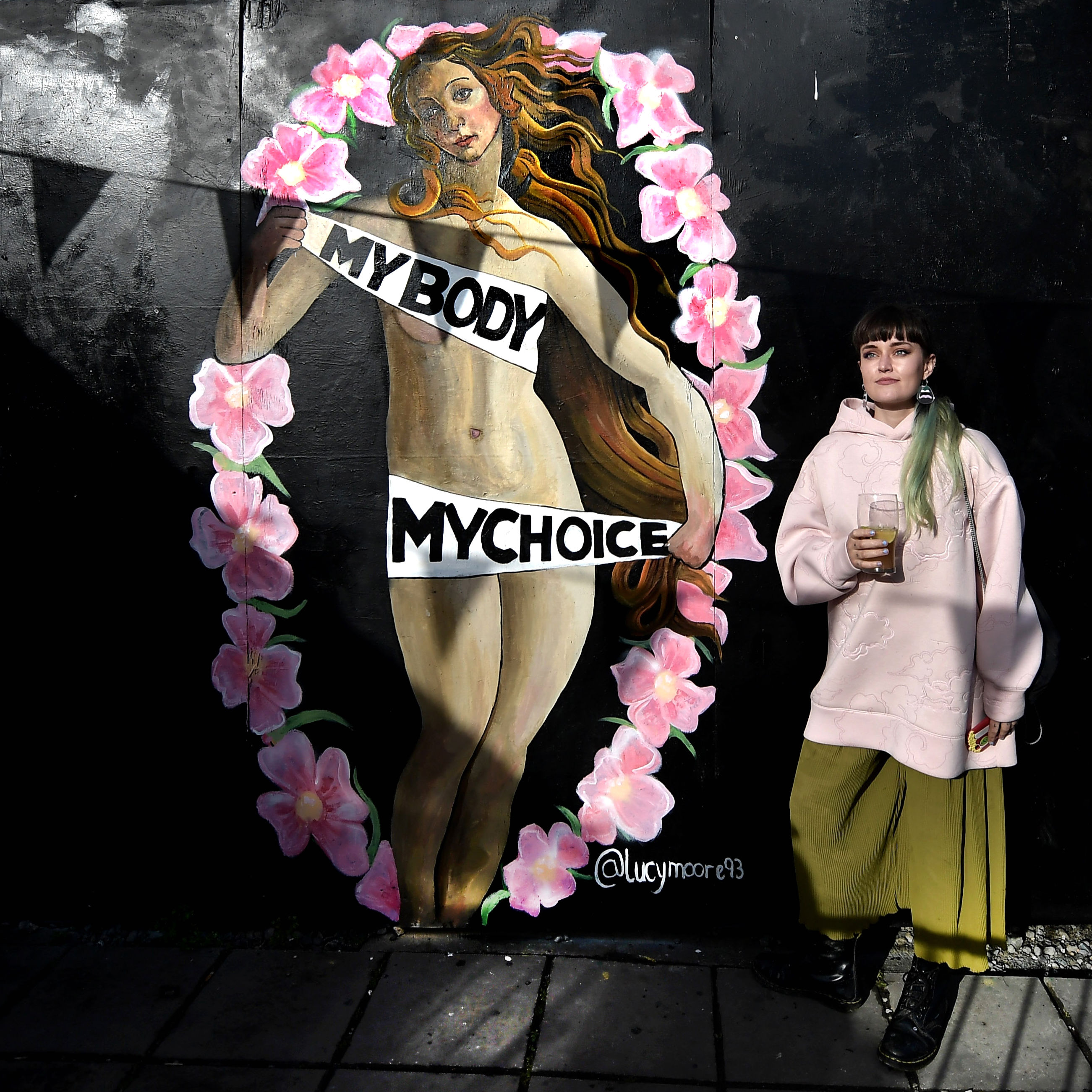 Ireland votes on whether to repeal divisive abortion ban