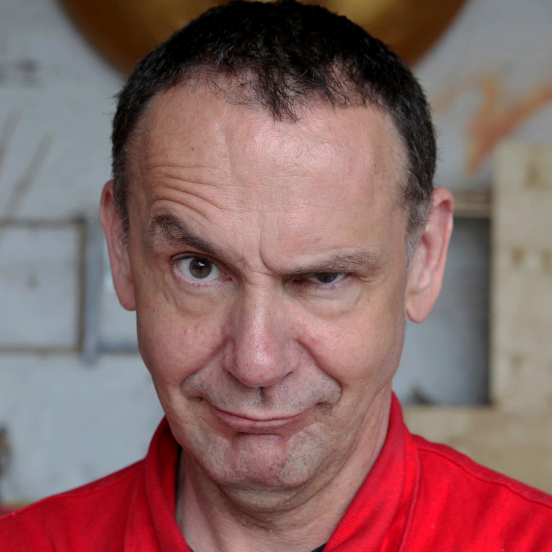 Jacques Tilly, Bildhauer und Illustrator: erfindet Karnevalswagen