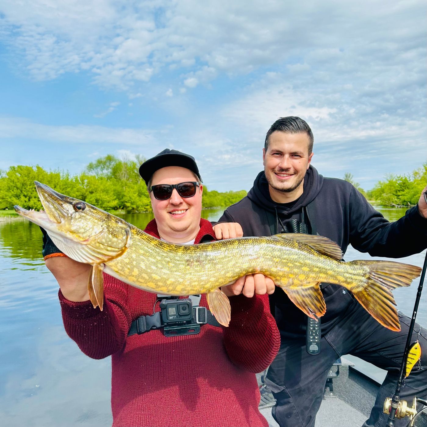 Jerk oder Gummi? Große Überraschung beim Hechtangeln | #147