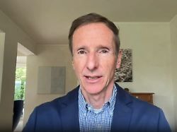 Joachim Weber: Beim Iran-Krieg "schlagen zwei Herzen in Russlands Brust"