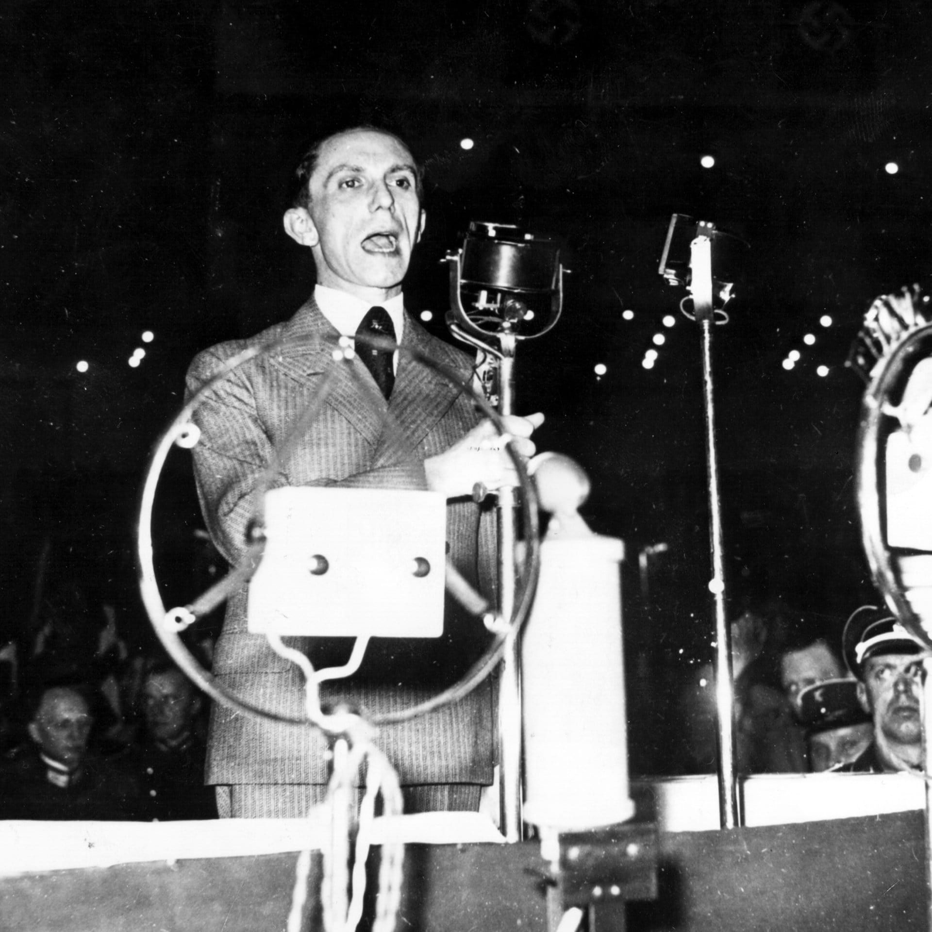Joseph Goebbels: "Der Rundfunk gehört uns!" | 25.3.1933